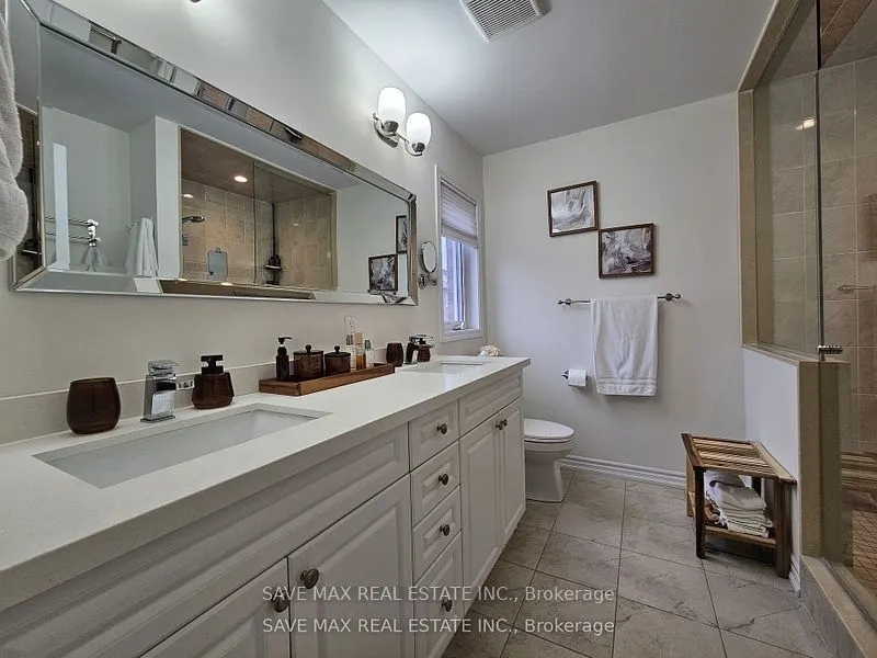 105 Whitlock Avenue E, #Upper