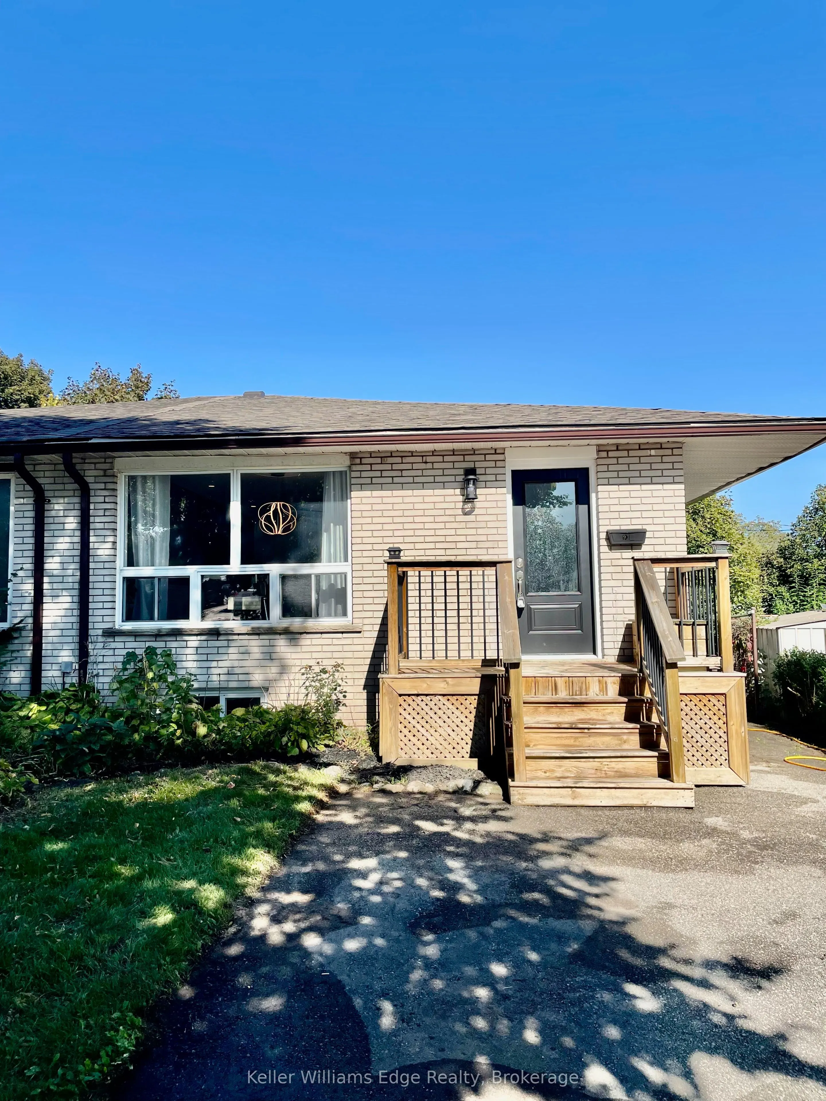 93A Dawson Road