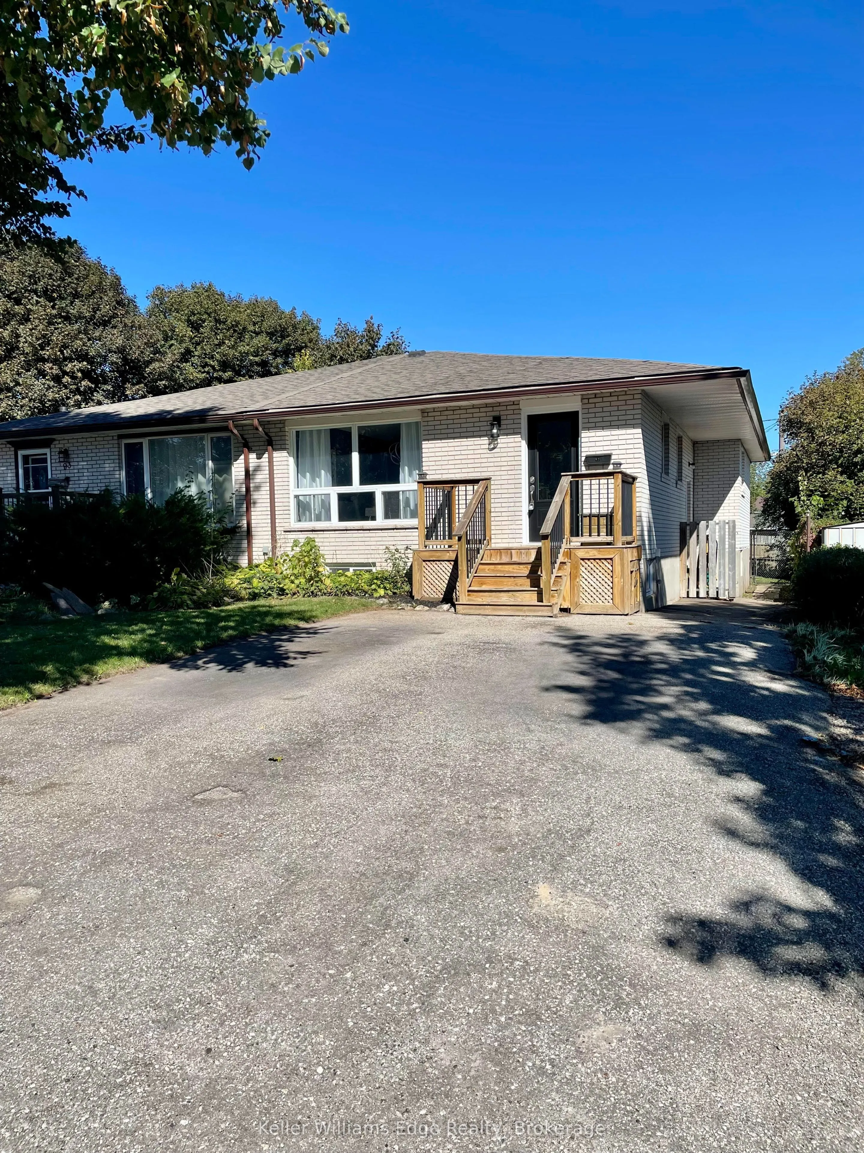 93A Dawson Road
