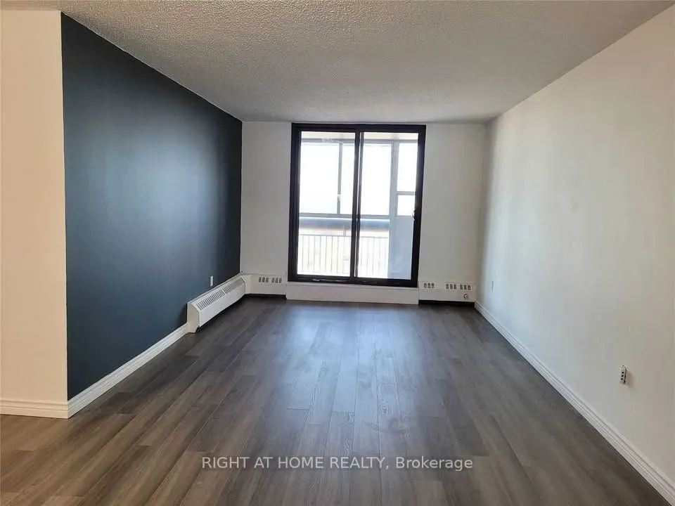 4673 Jane Street, #713