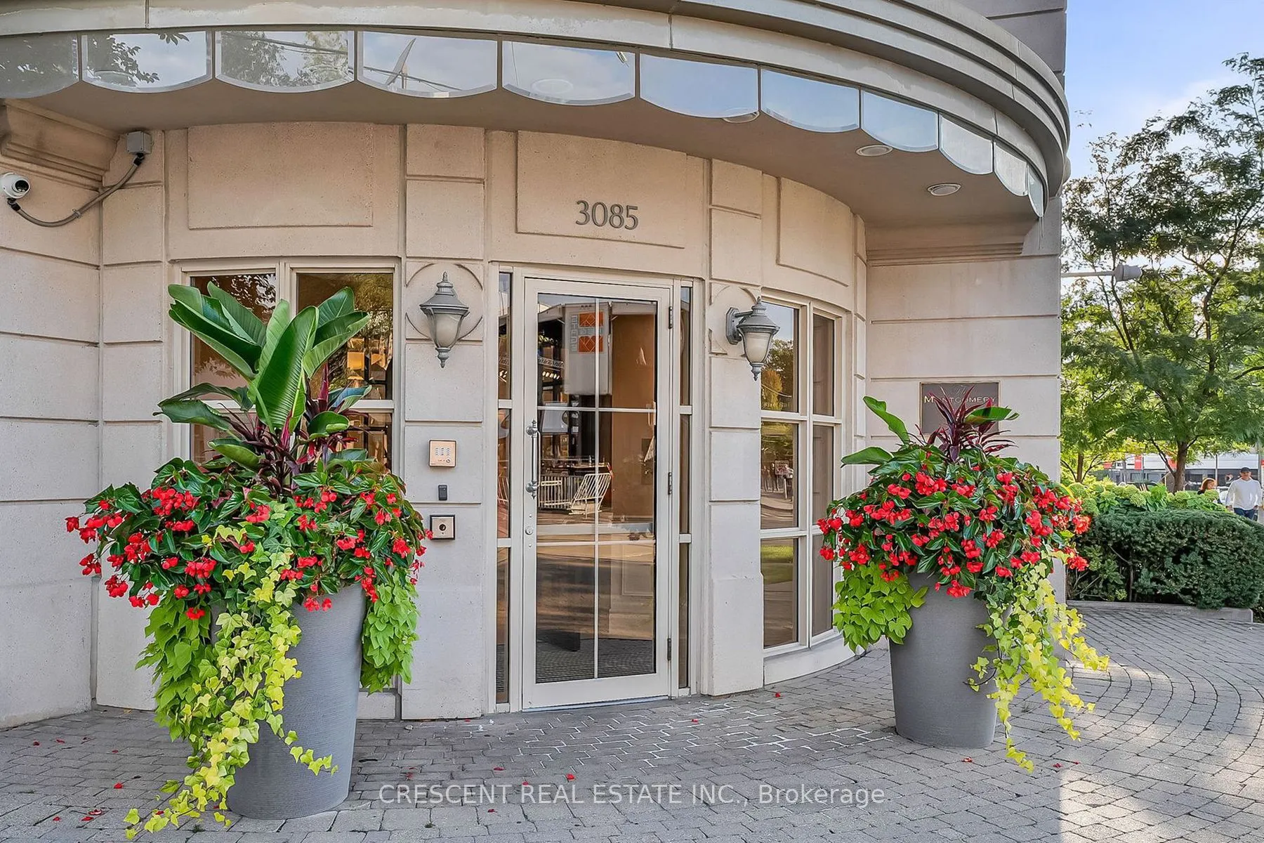 3085 Bloor Street W, #605