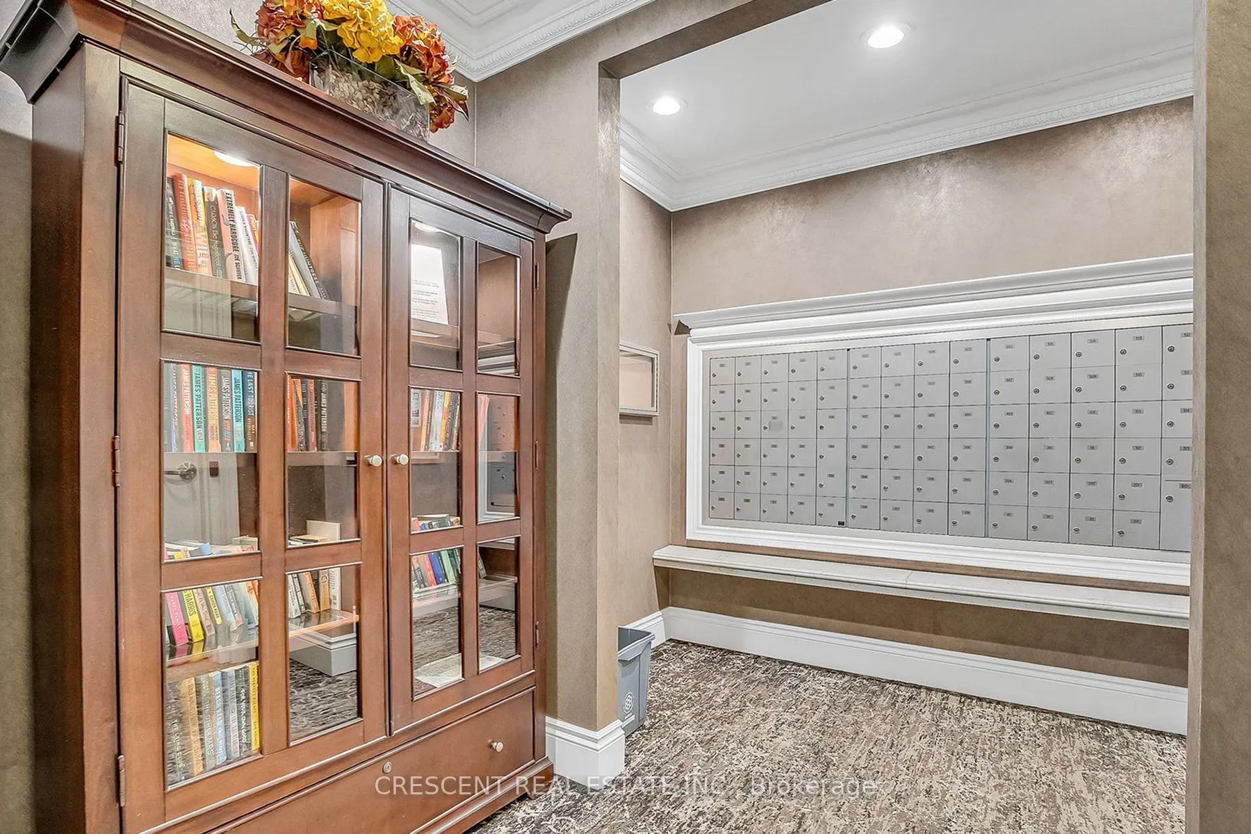 3085 Bloor Street W, #605