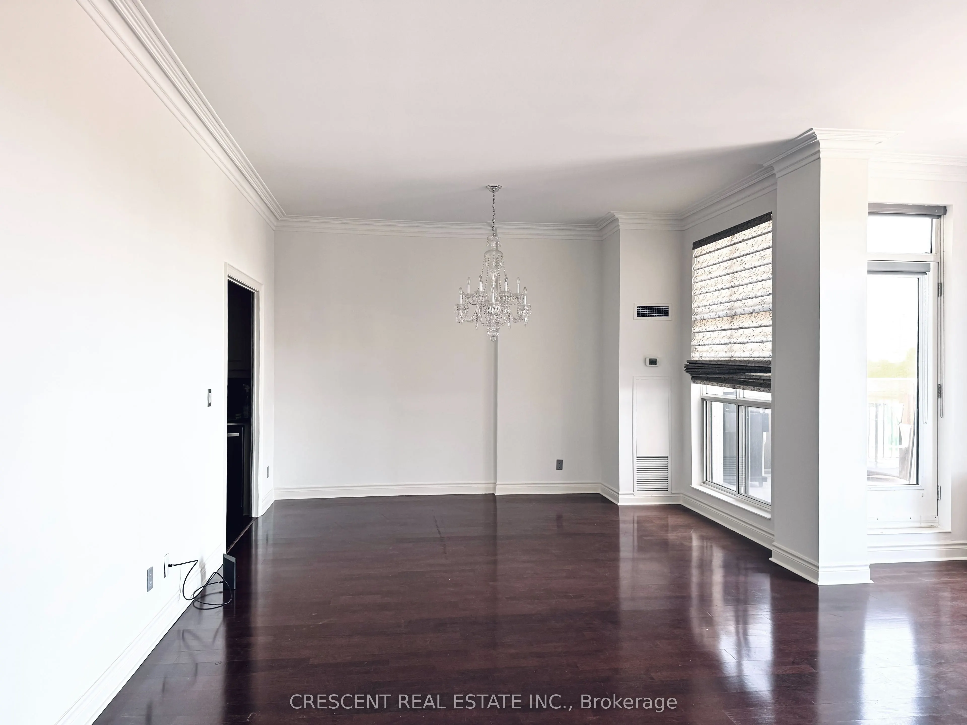 3085 Bloor Street W, #605