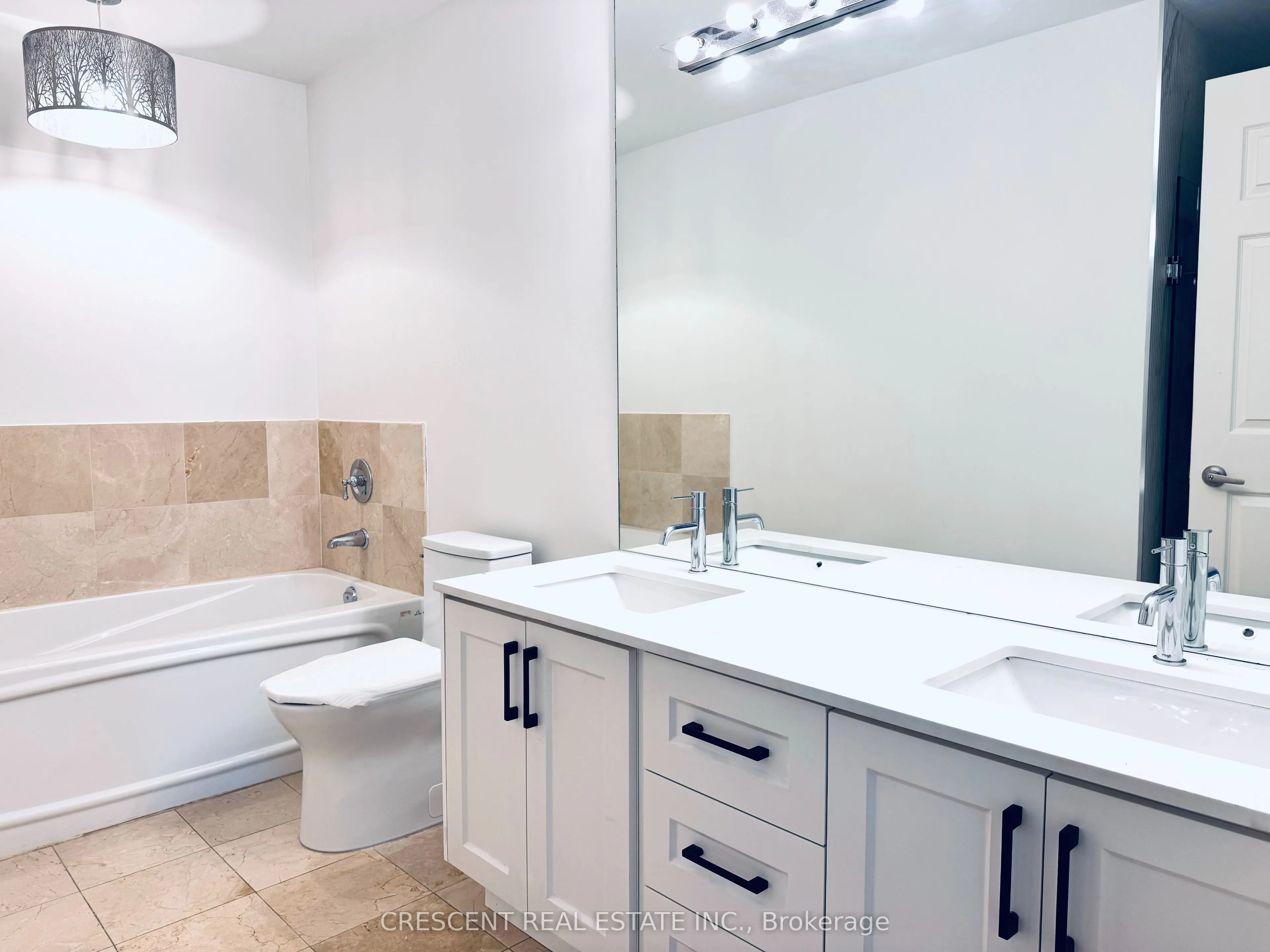 3085 Bloor Street W, #605