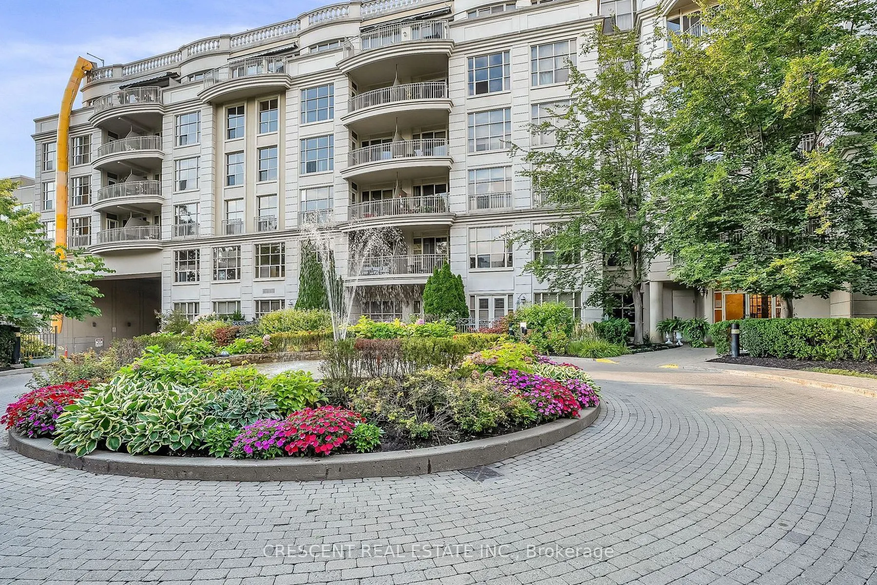 3085 Bloor Street W, #605