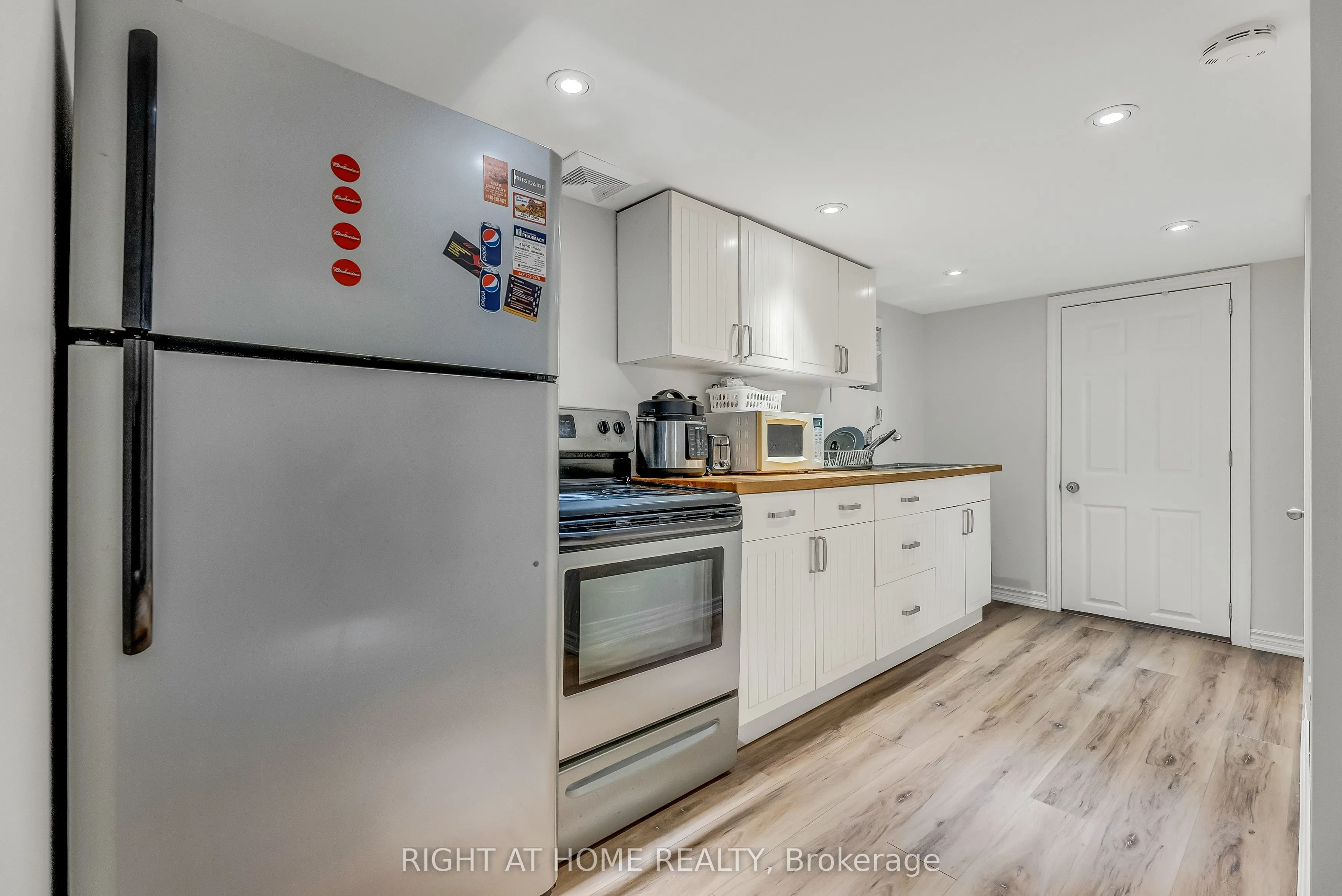 232 Sixth Street