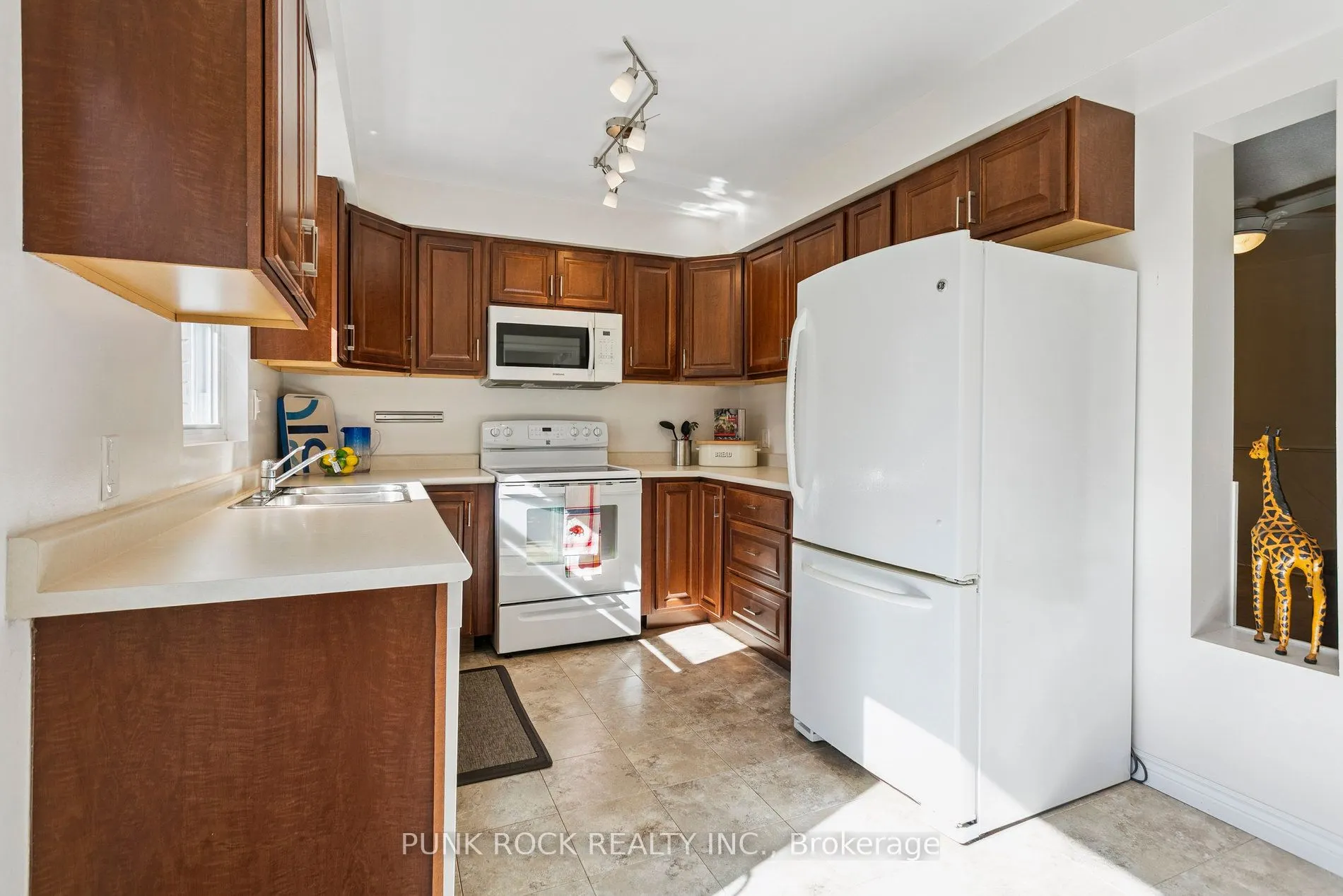 4161 Claypine Rise