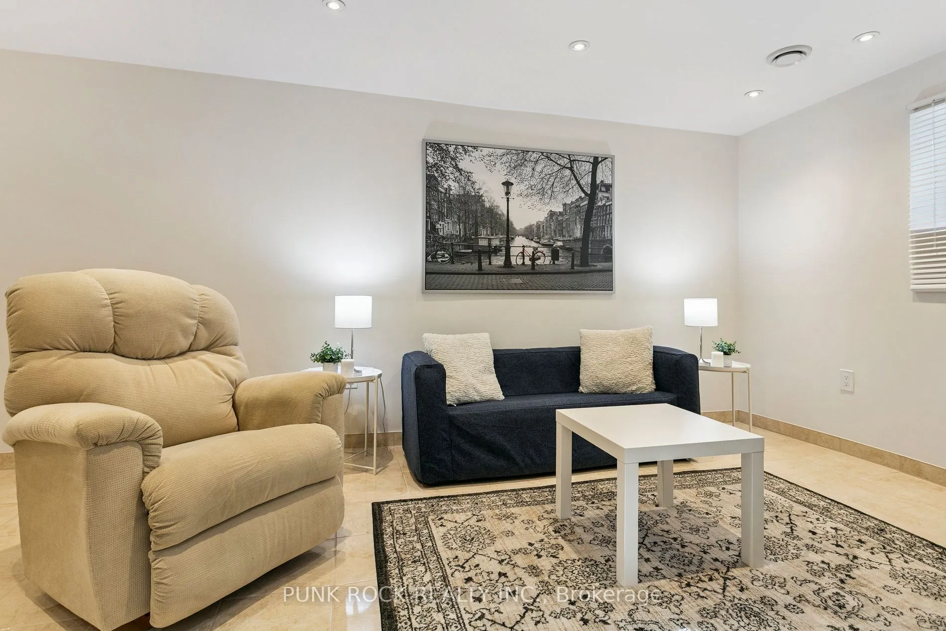 4161 Claypine Rise