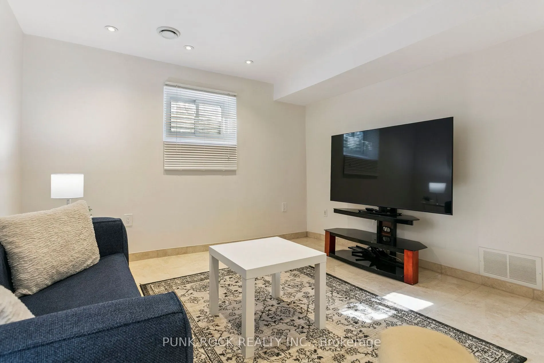 4161 Claypine Rise