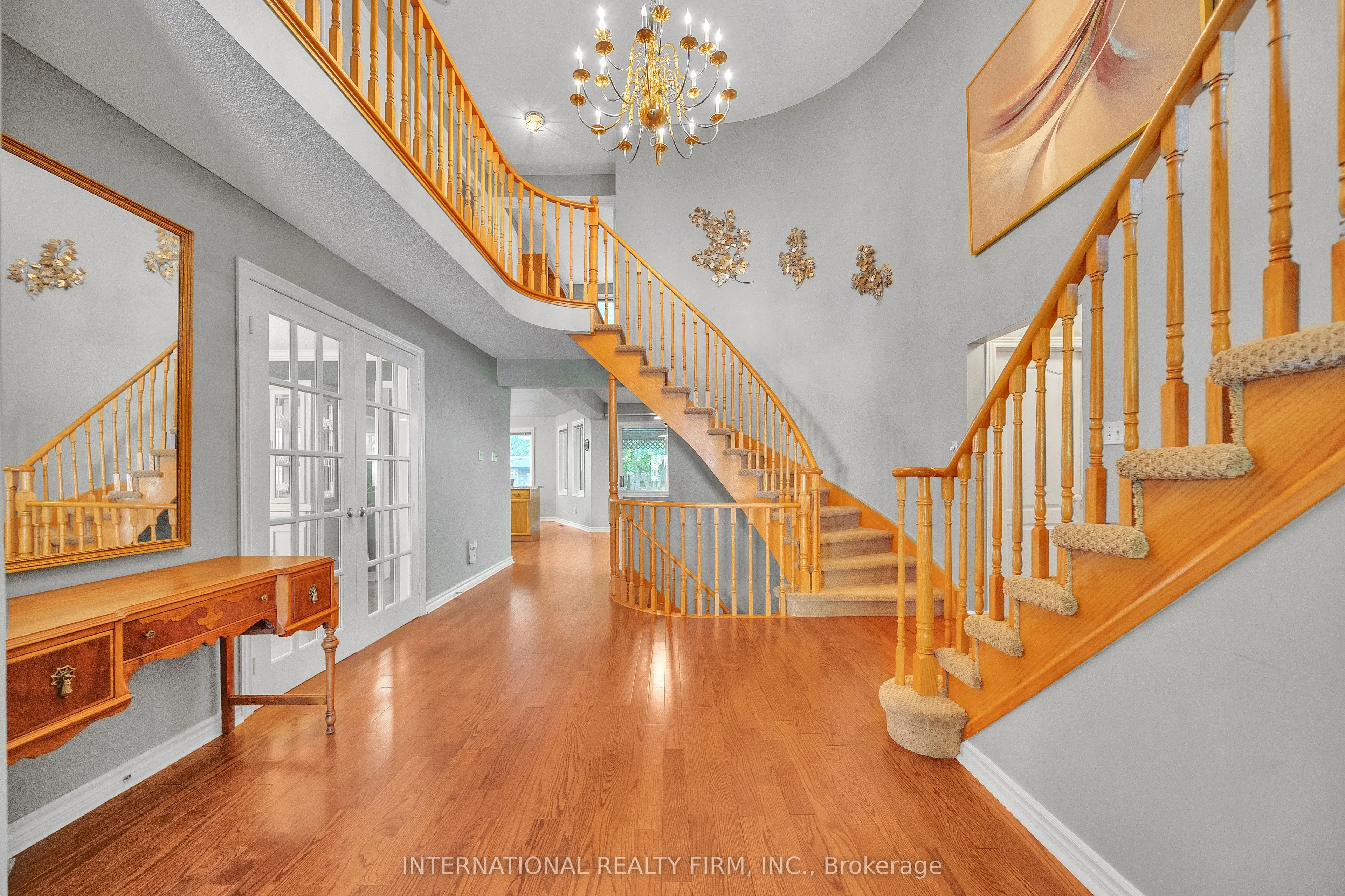 3674 St. Laurent Court