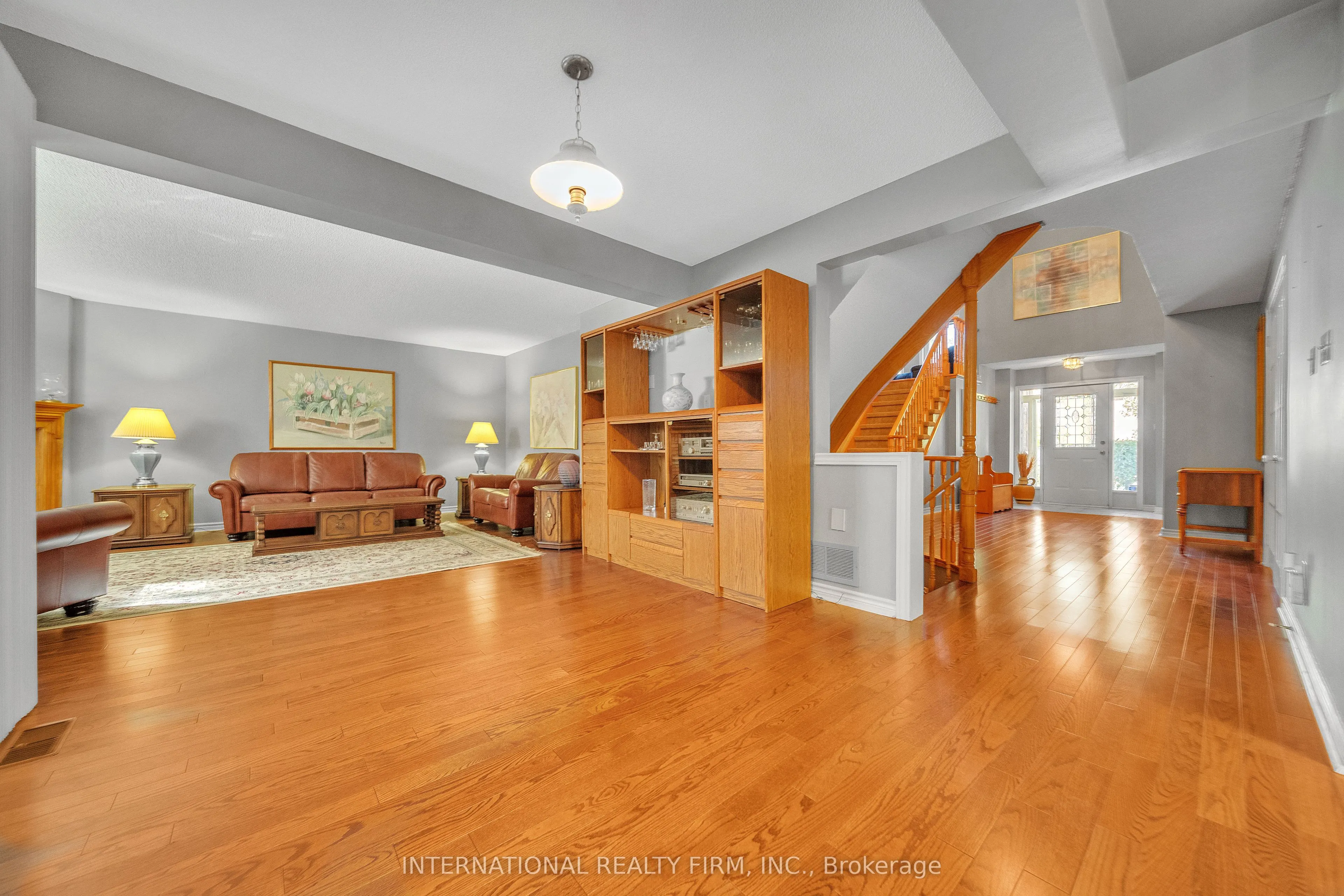 3674 St. Laurent Court