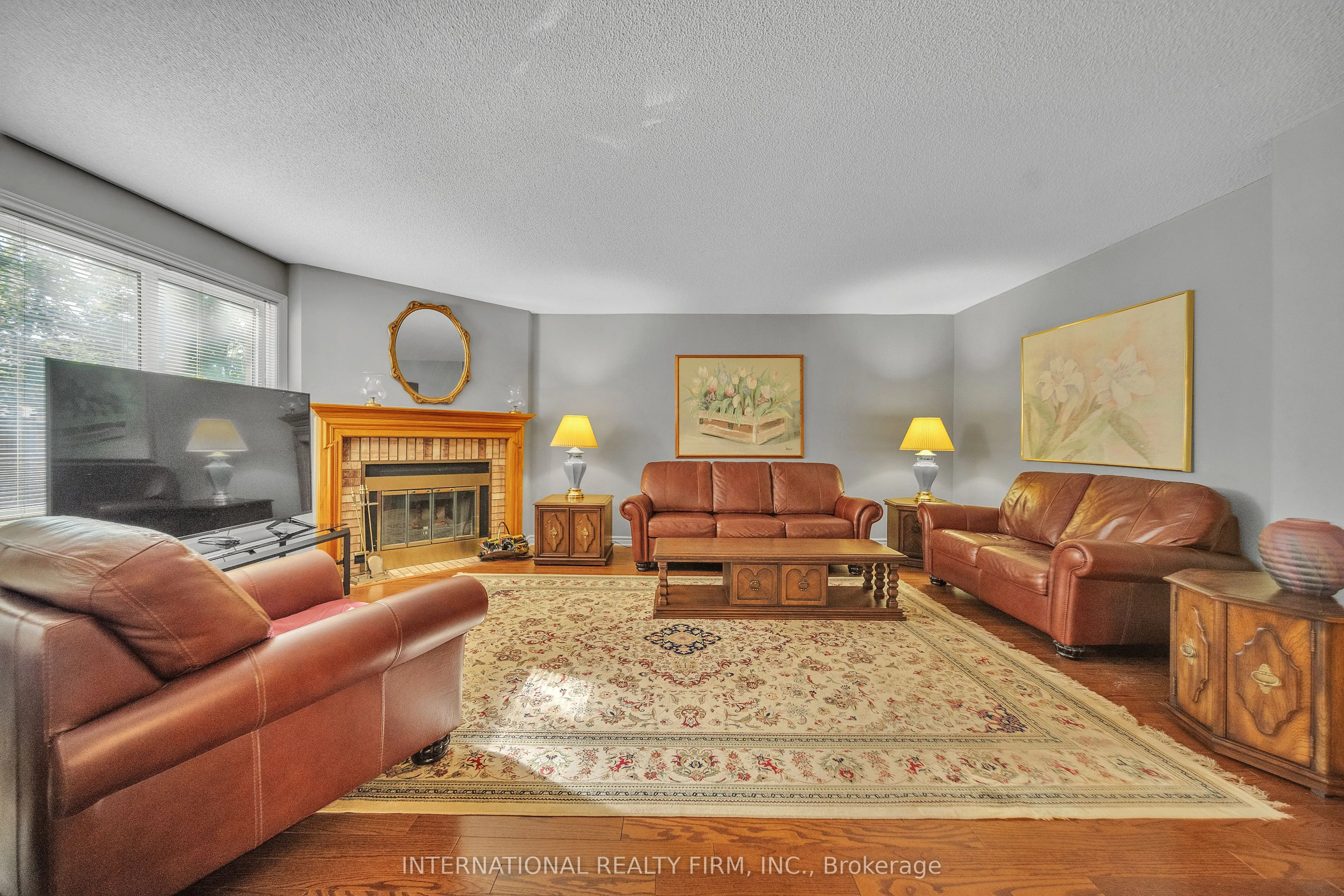 3674 St. Laurent Court