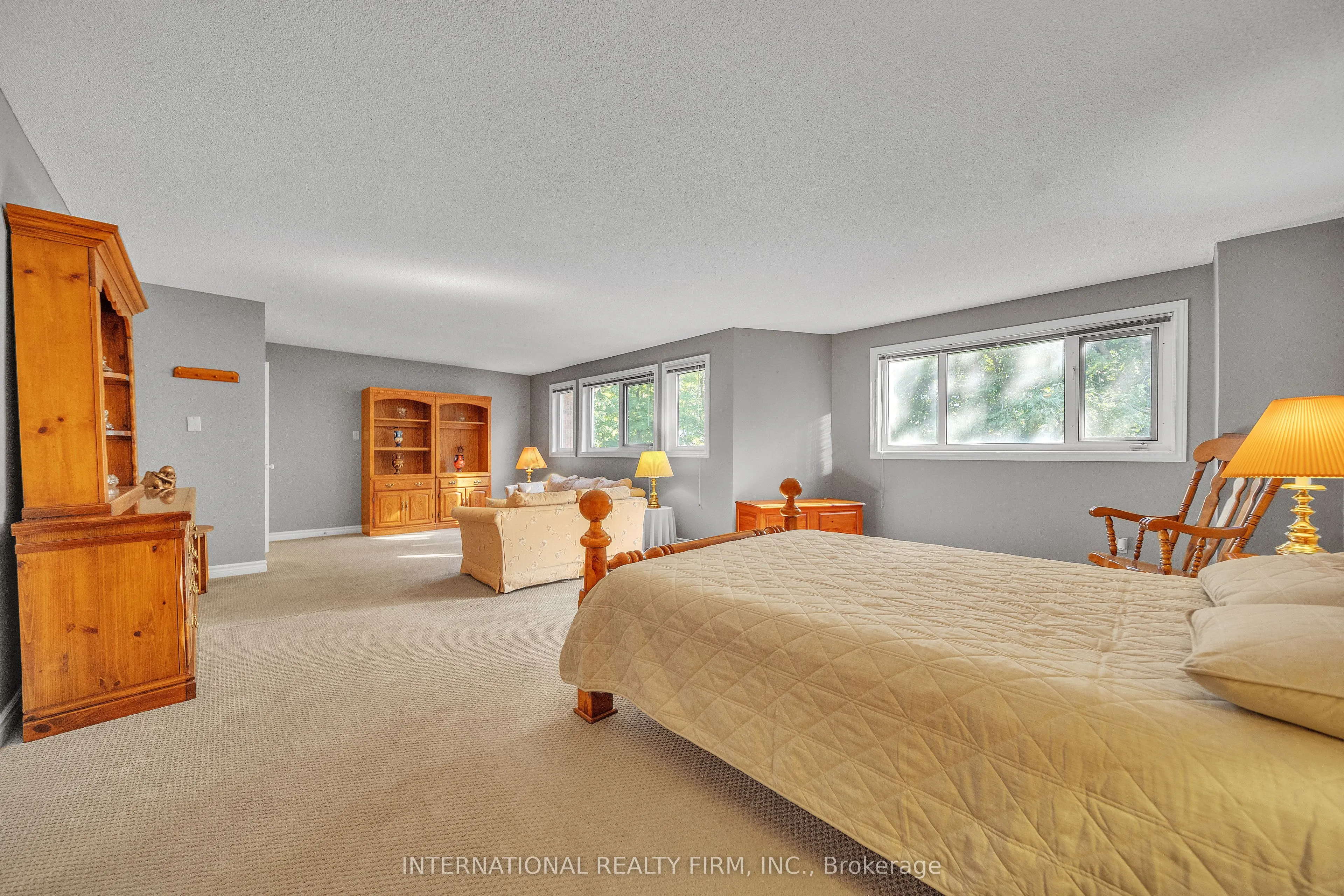 3674 St. Laurent Court