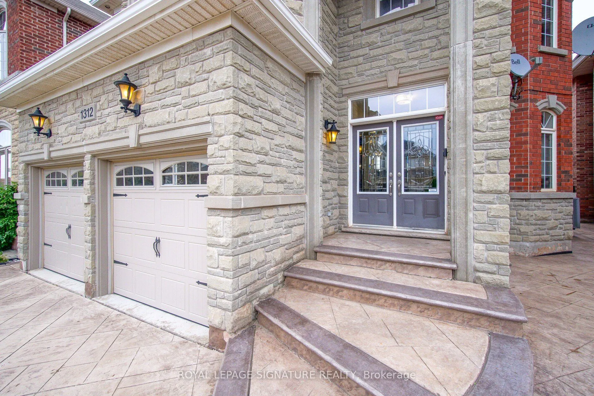 1312 Kestell Boulevard