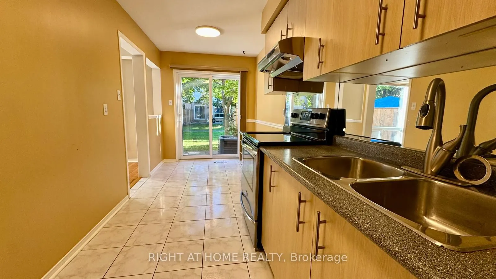 5958 Greensboro Drive, #31