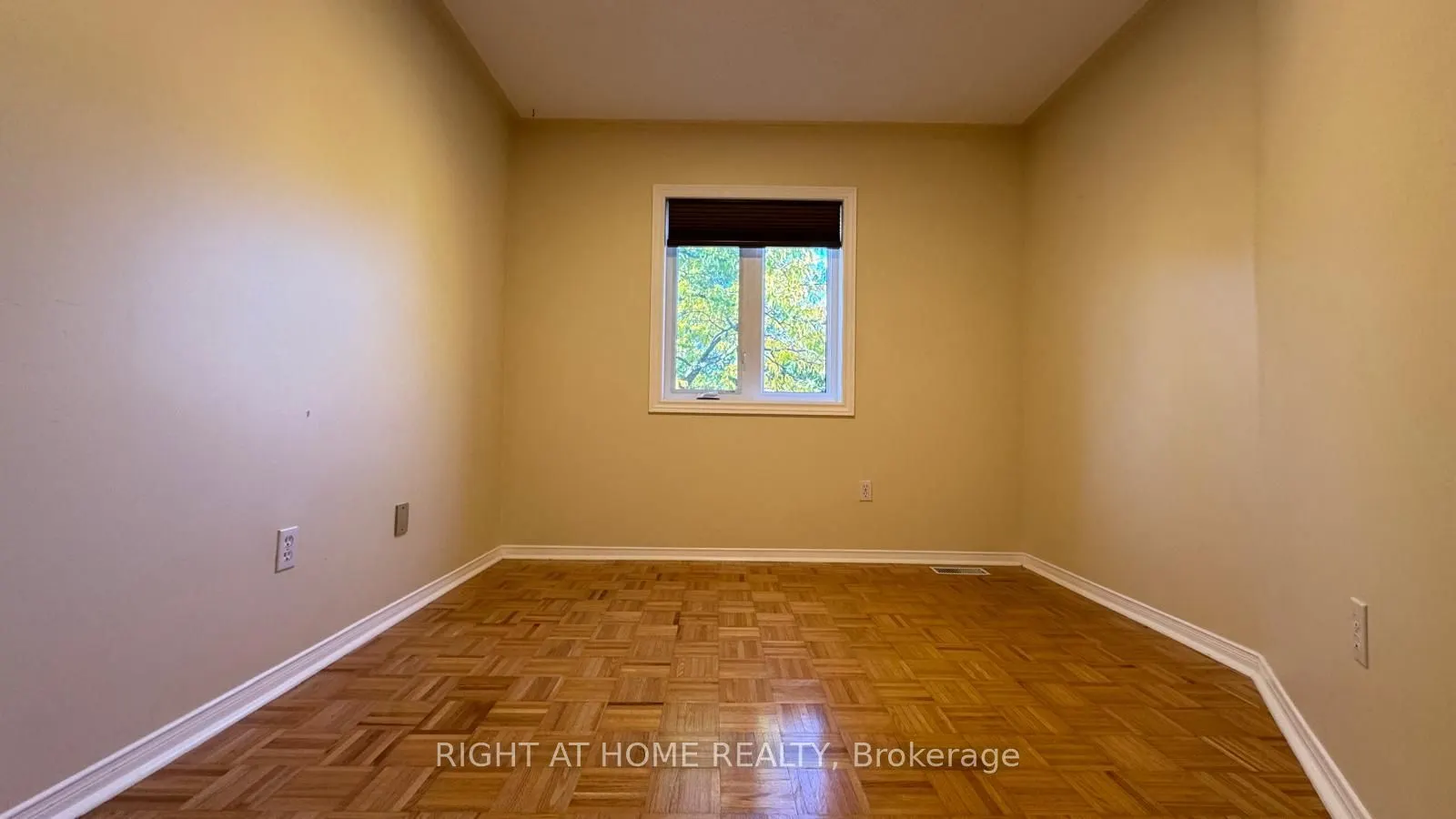 5958 Greensboro Drive, #31