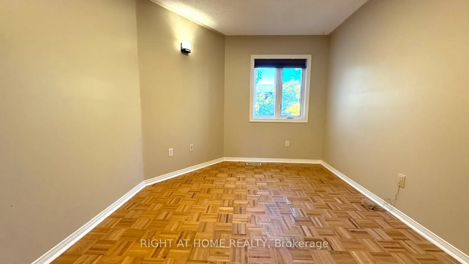 5958 Greensboro Drive, #31