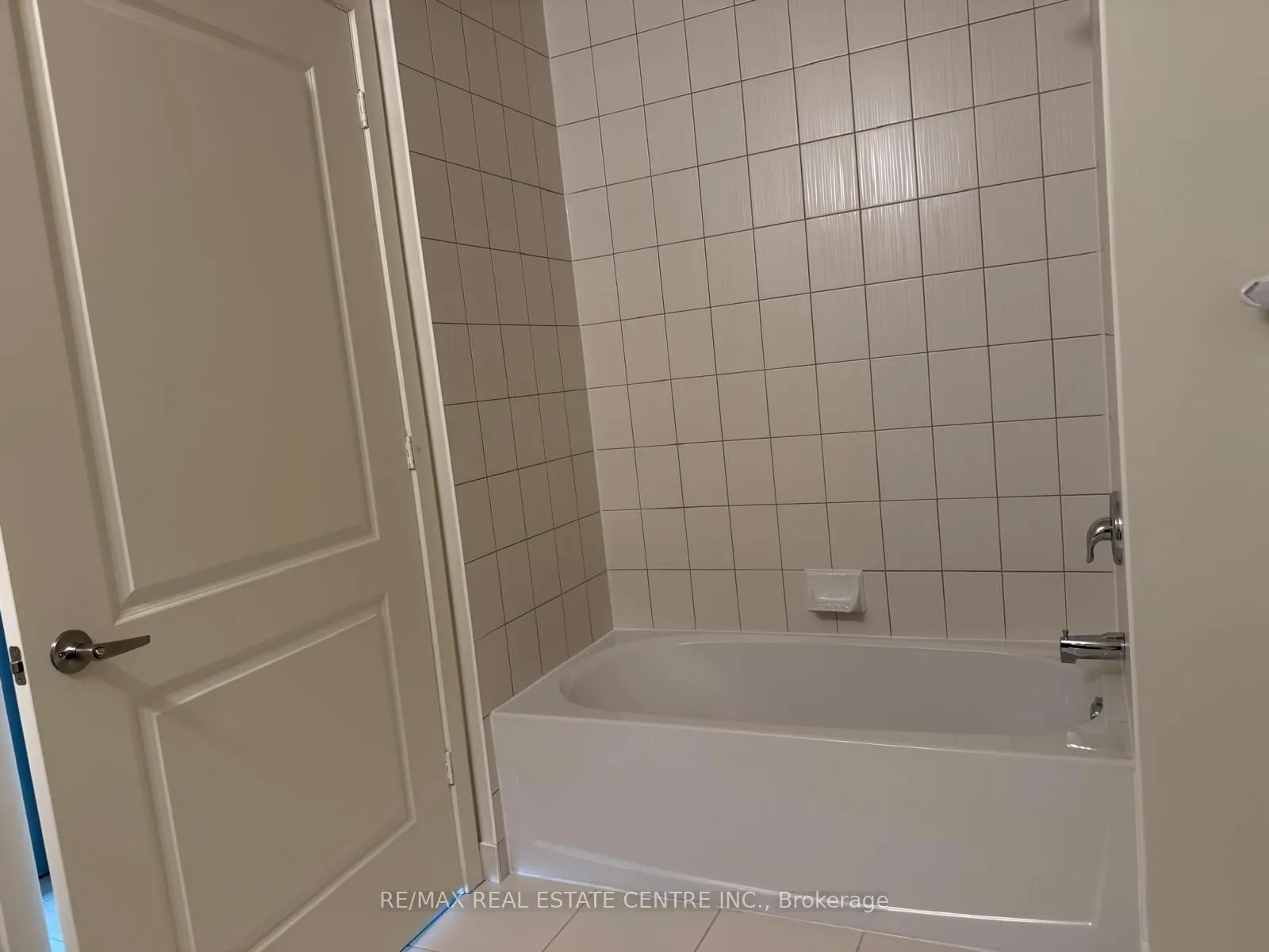 38 Annie Craig Drive, #4702