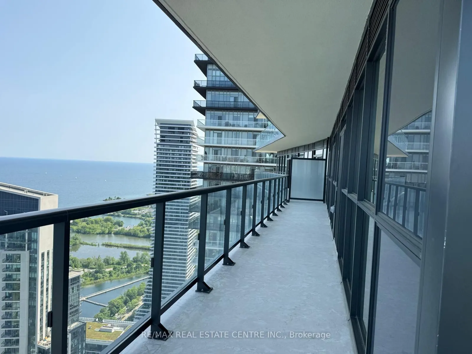 38 Annie Craig Drive, #4702