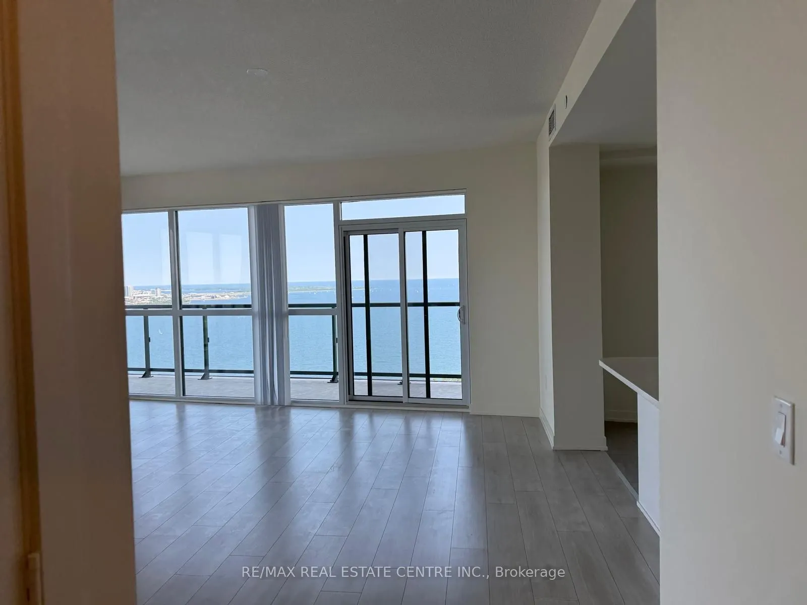 38 Annie Craig Drive, #4702