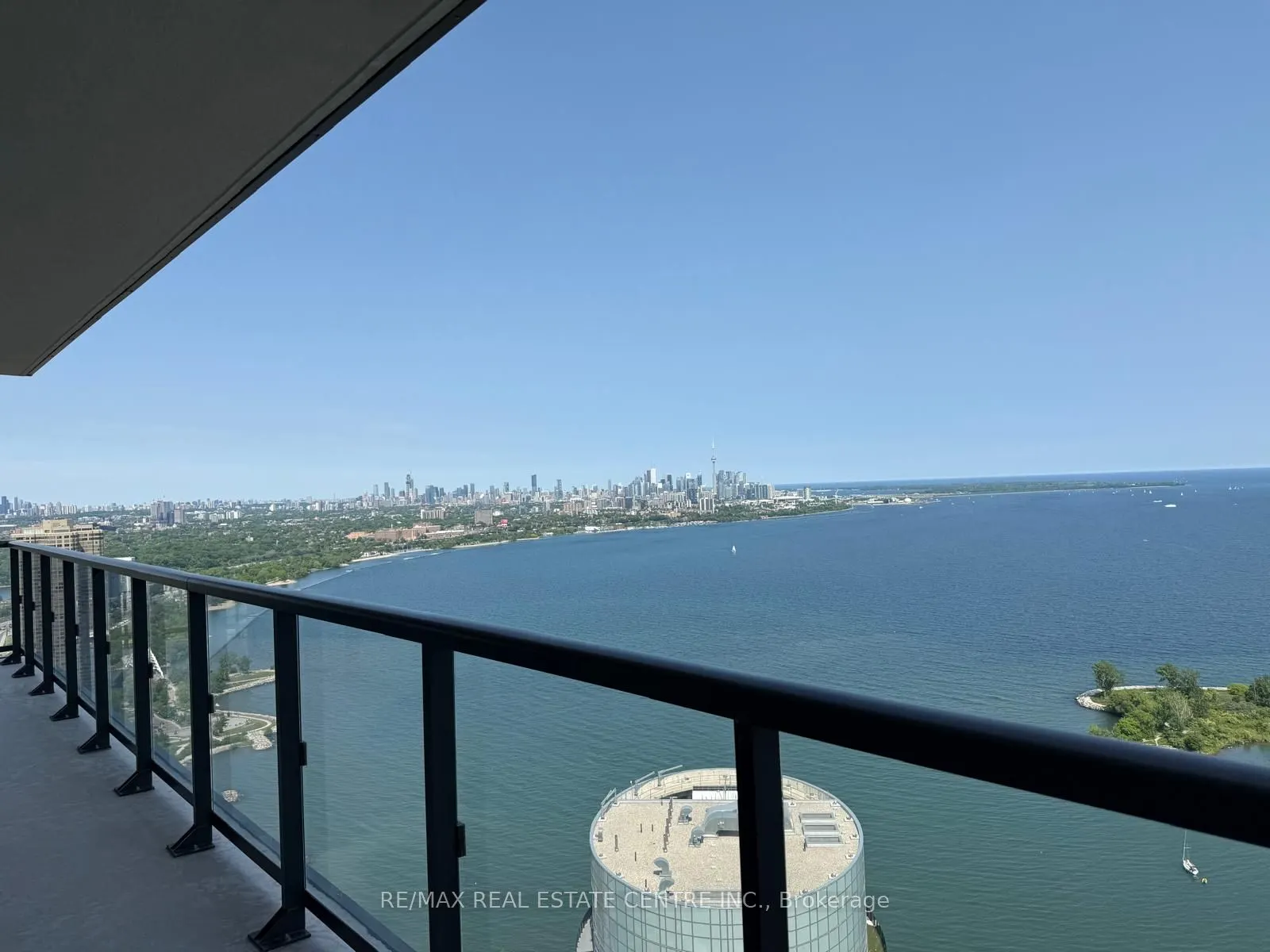 38 Annie Craig Drive, #4702