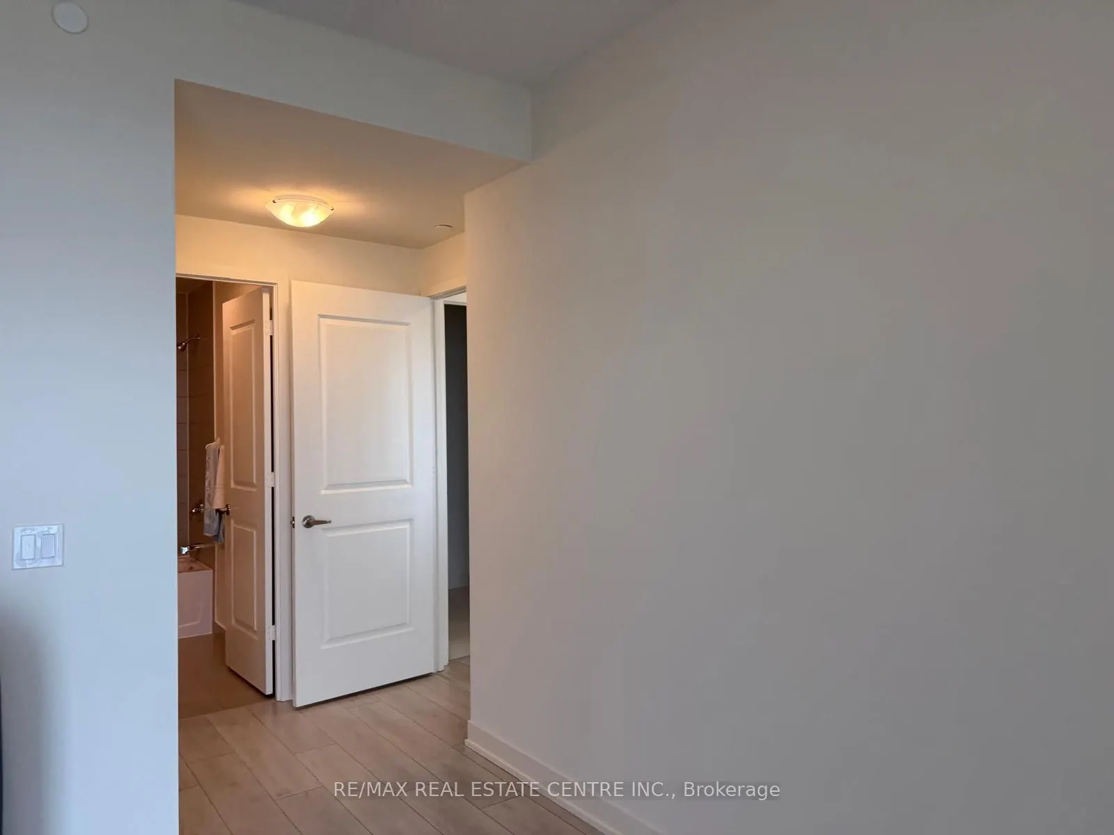 38 Annie Craig Drive, #4702