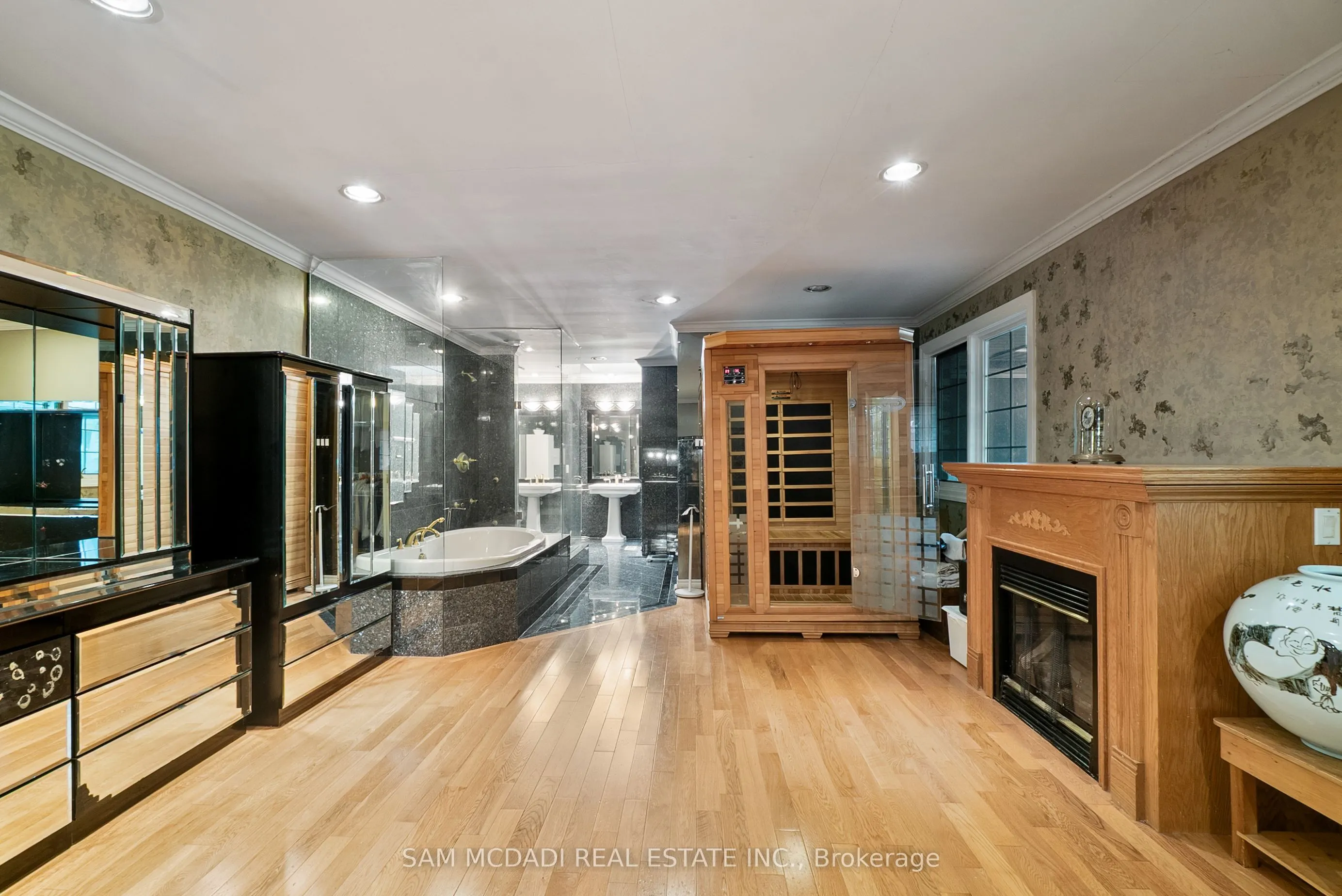 610 Kedleston Way