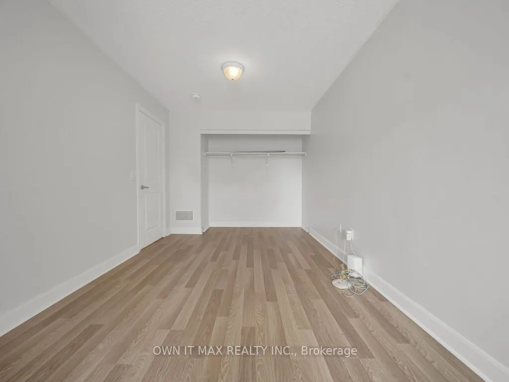 50 EDINBURGH Drive, #52