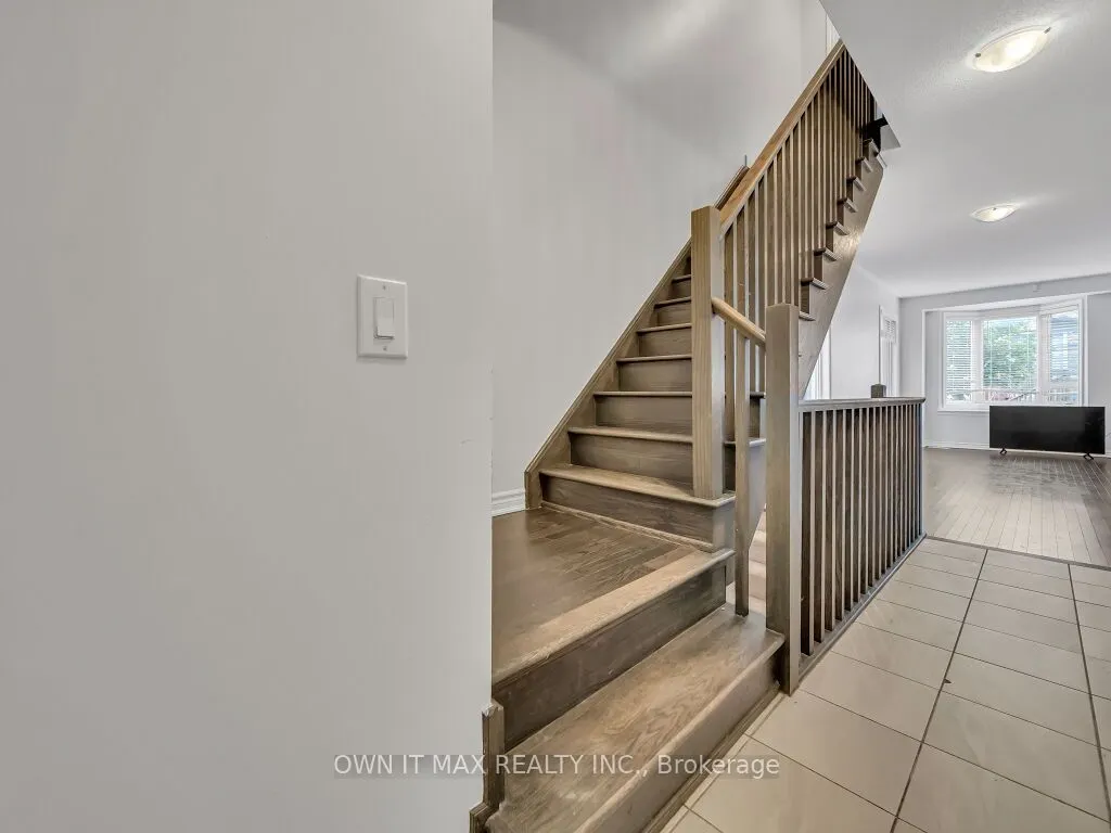50 EDINBURGH Drive, #52