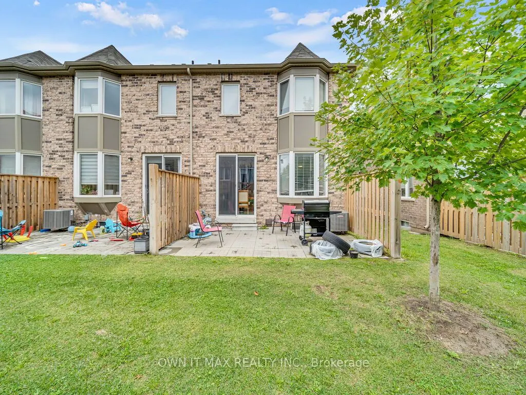 50 EDINBURGH Drive, #52