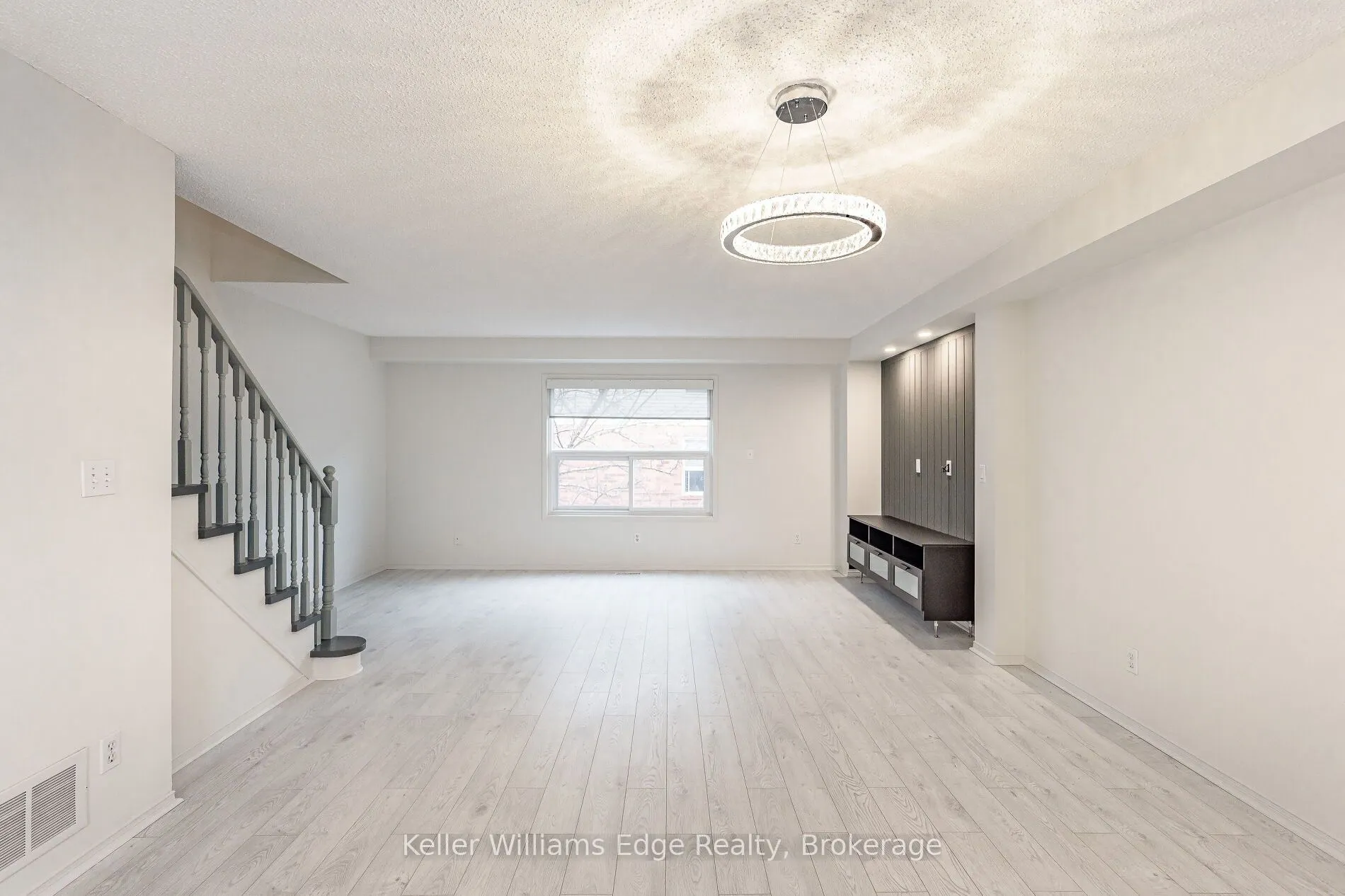 1570 Reeves Gate, #2