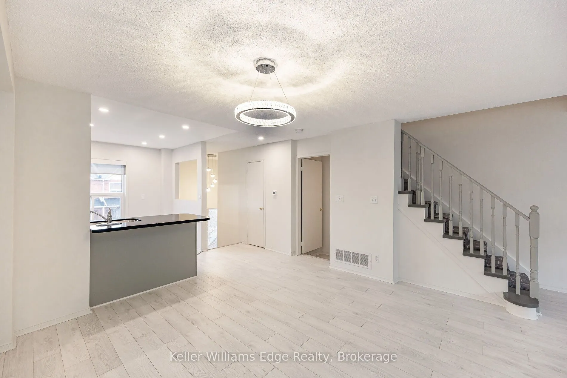 1570 Reeves Gate, #2