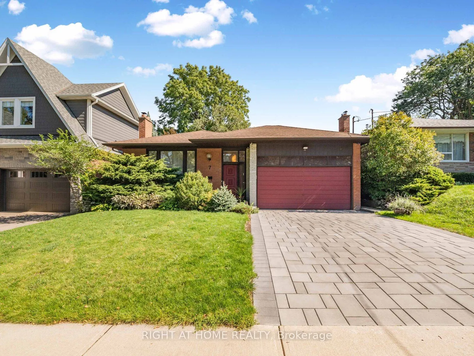 7 Bloorlea Crescent