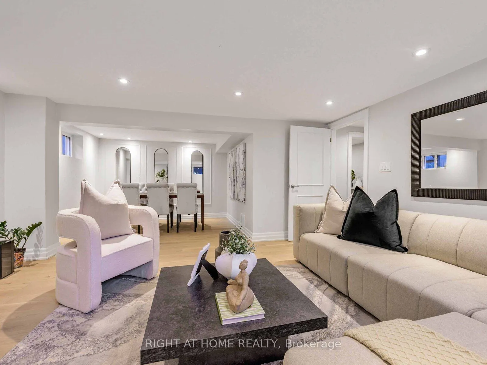 7 Bloorlea Crescent