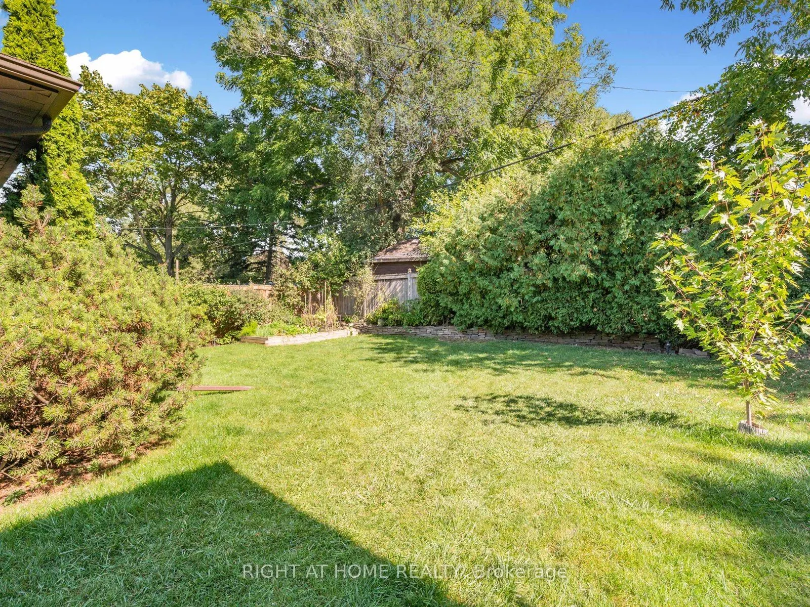 7 Bloorlea Crescent