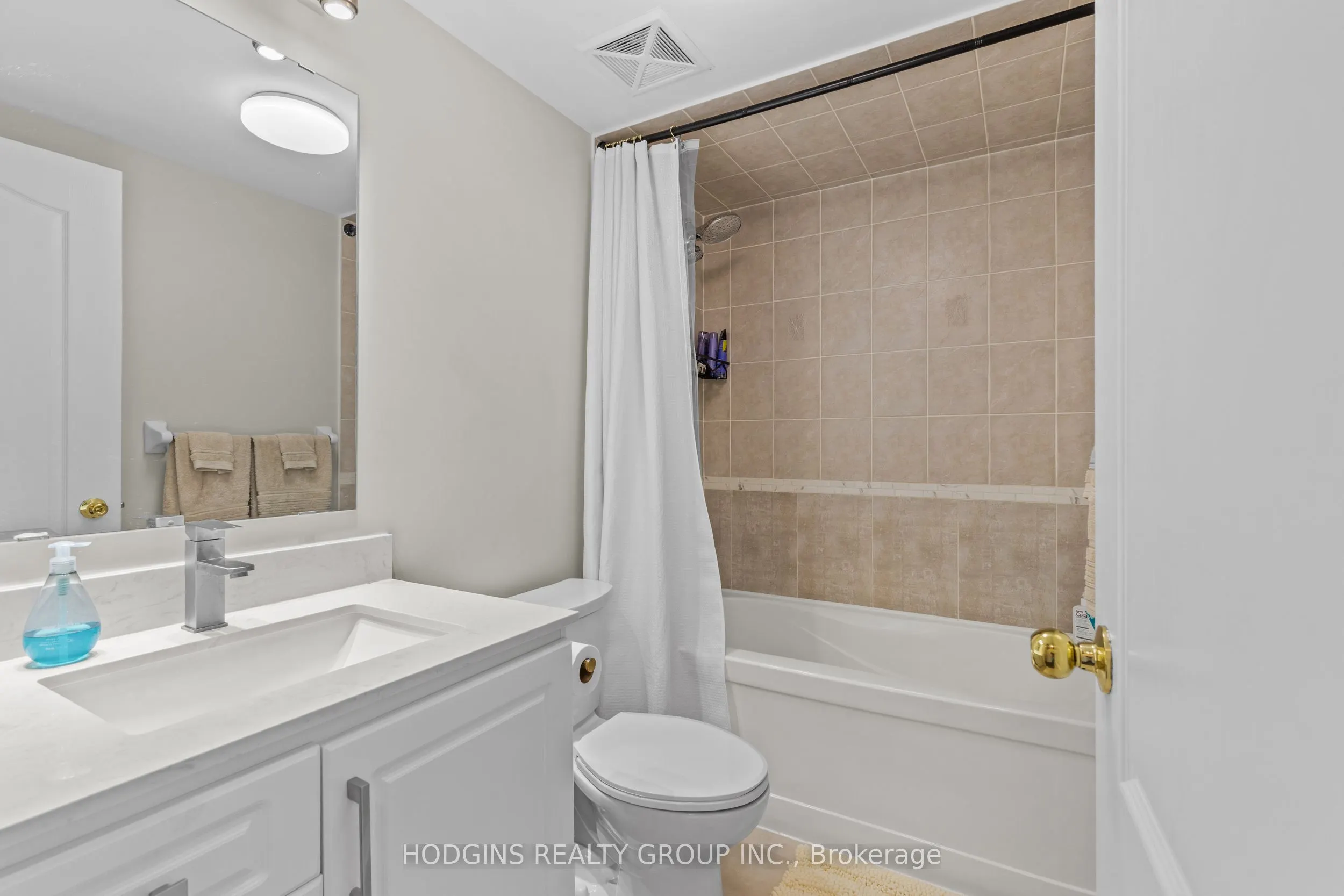 3250 Bentley Drive S, #38