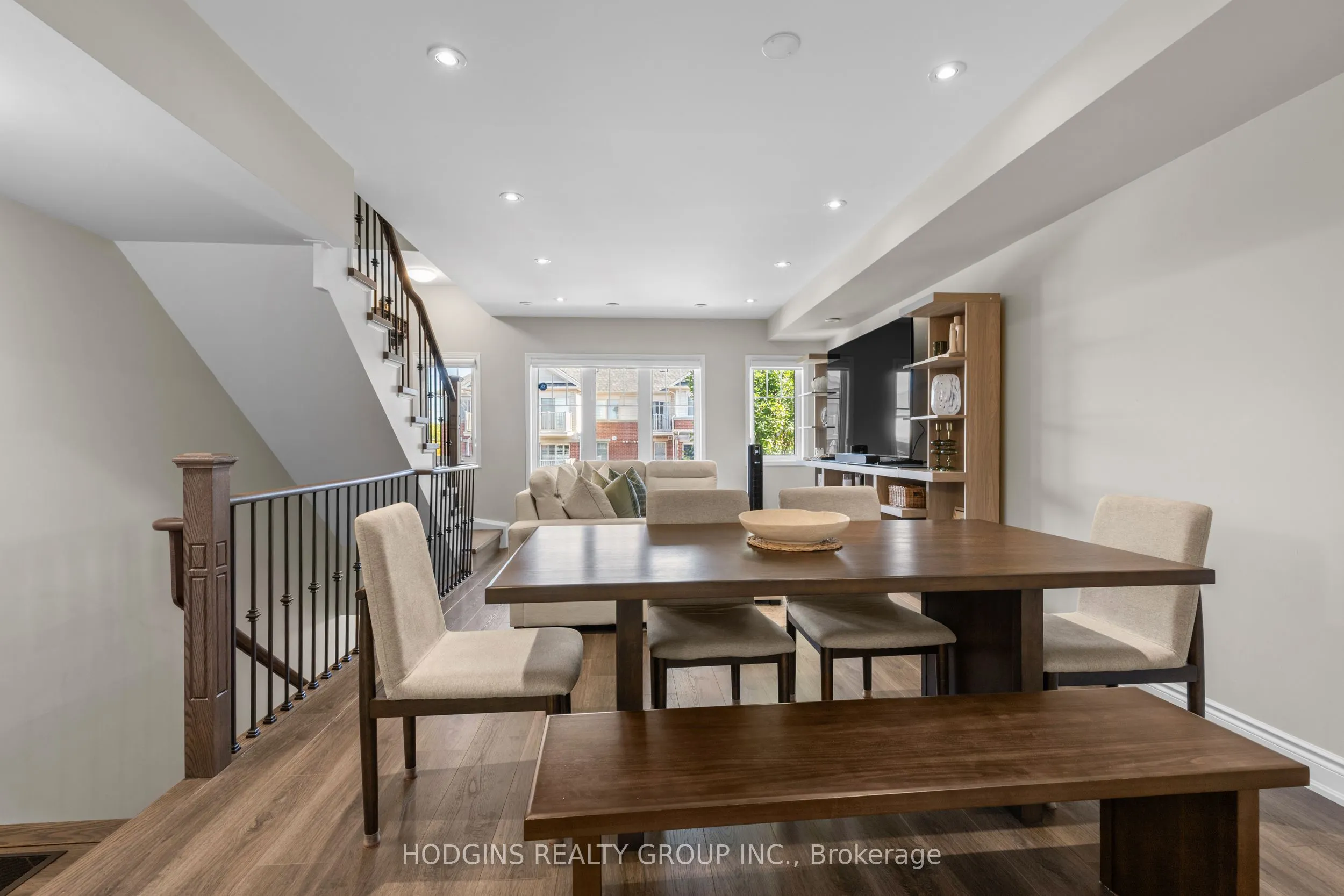 3250 Bentley Drive S, #38