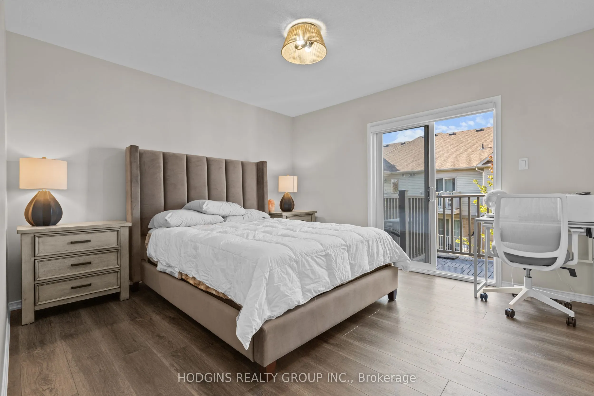 3250 Bentley Drive S, #38