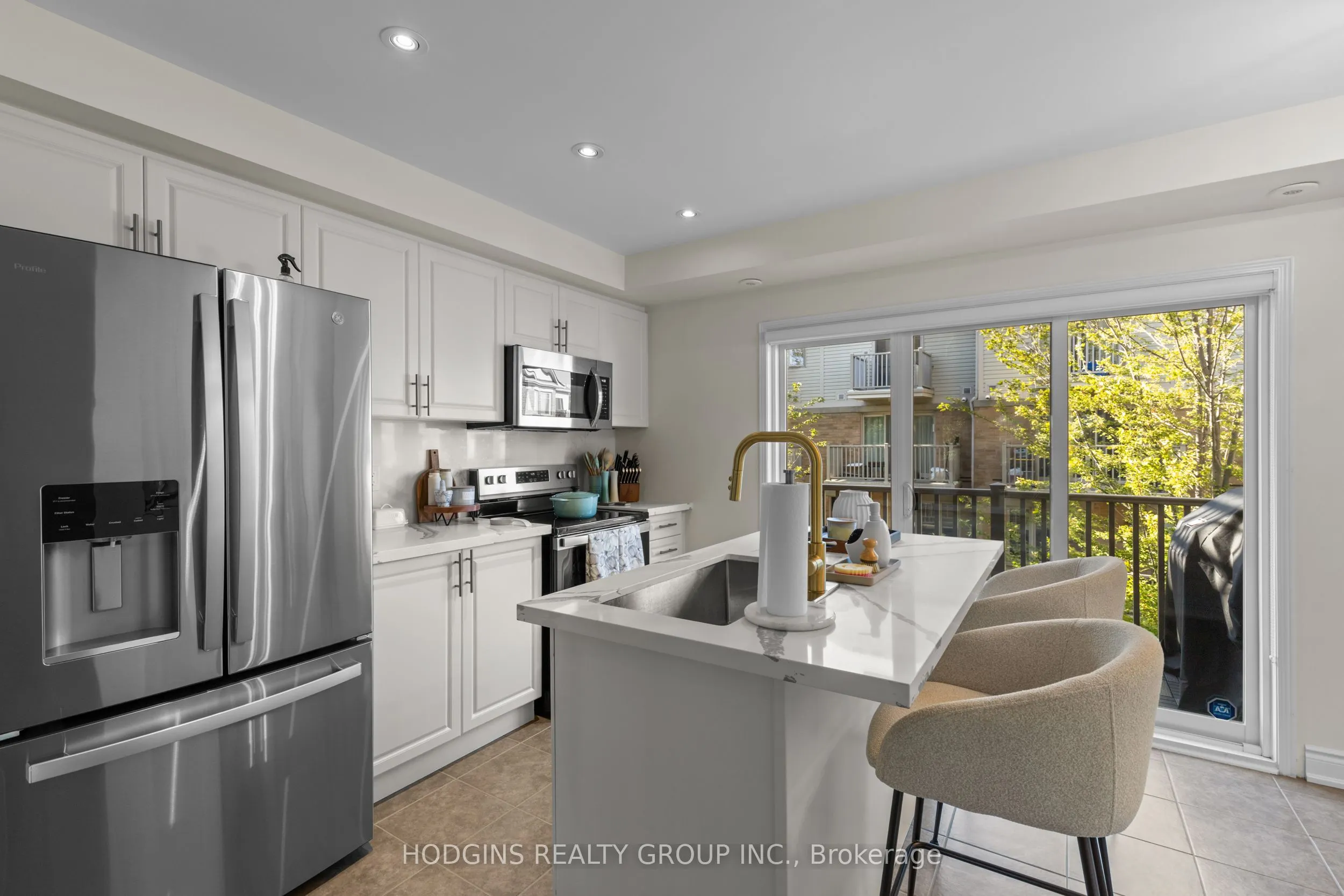 3250 Bentley Drive S, #38