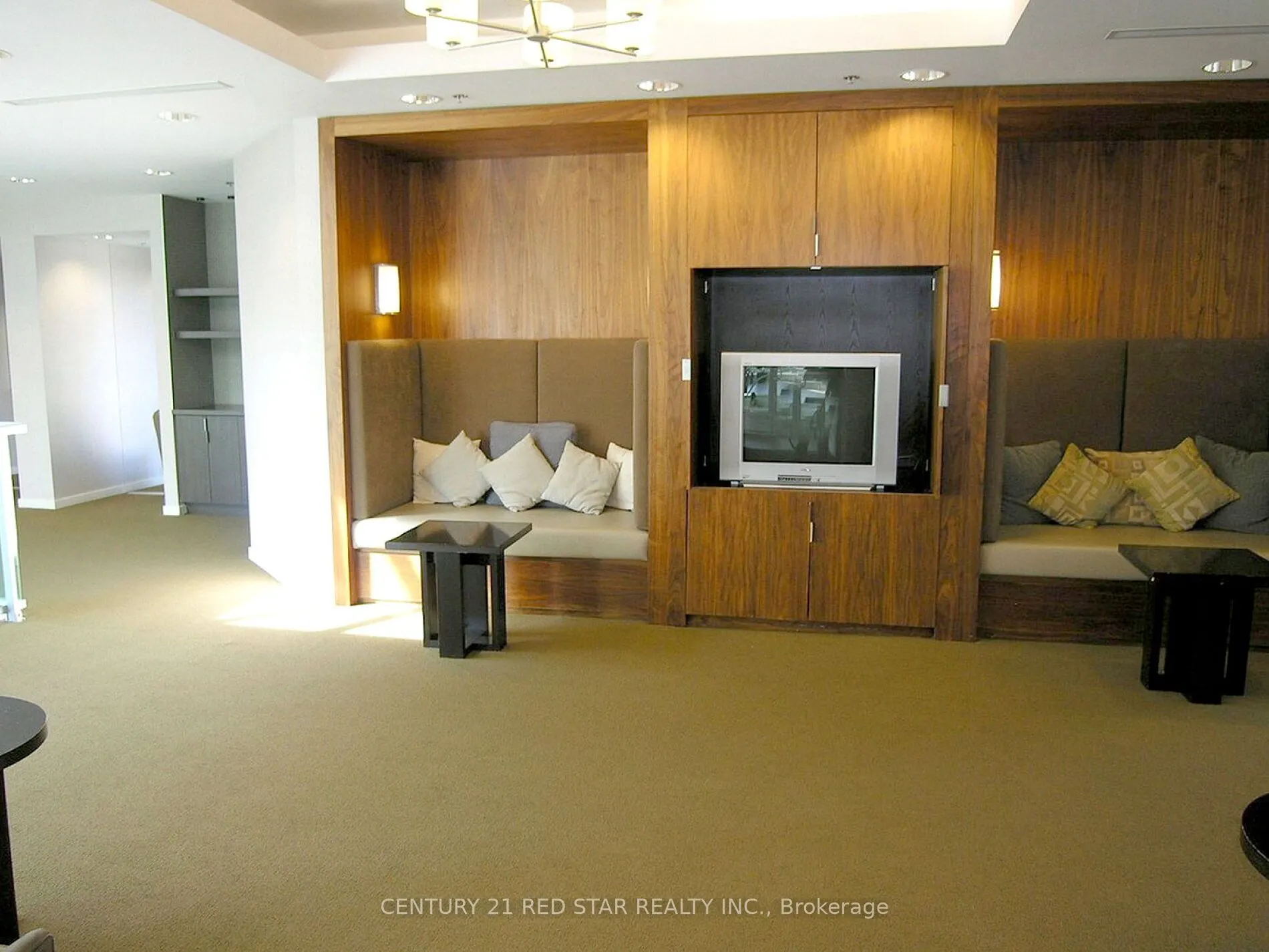 1 Elm Drive N, #3001