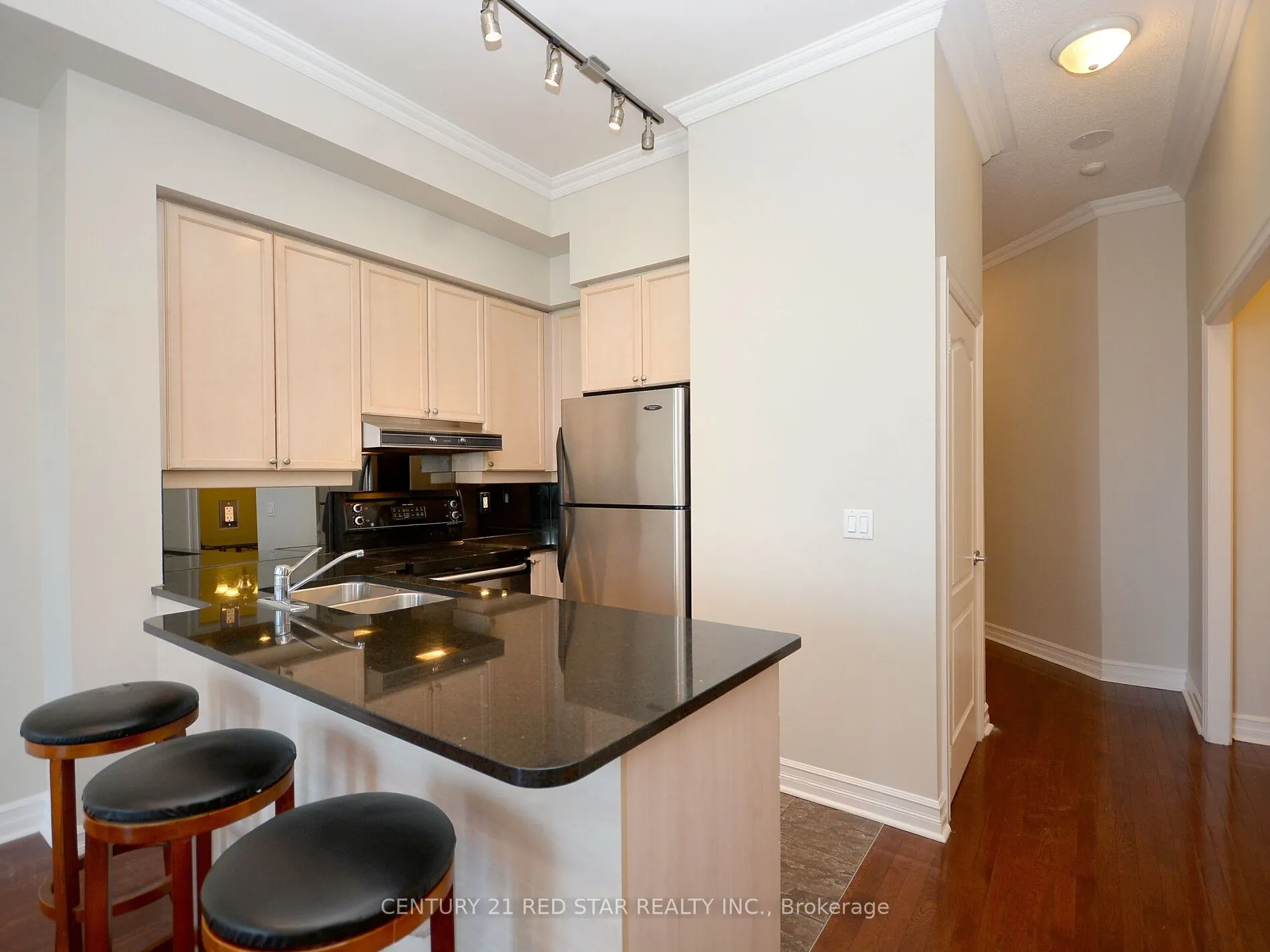 1 Elm Drive N, #3001