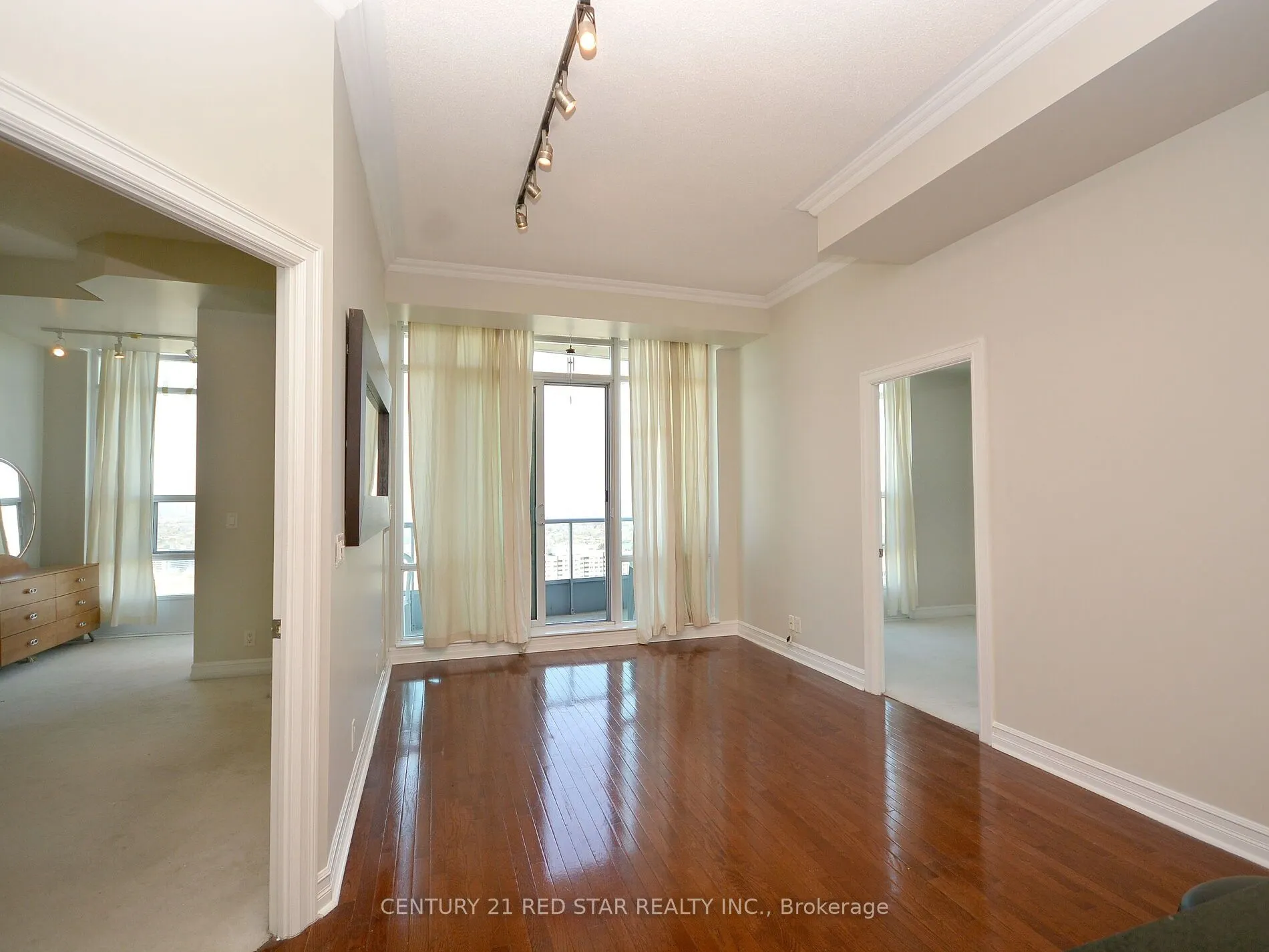 1 Elm Drive N, #3001
