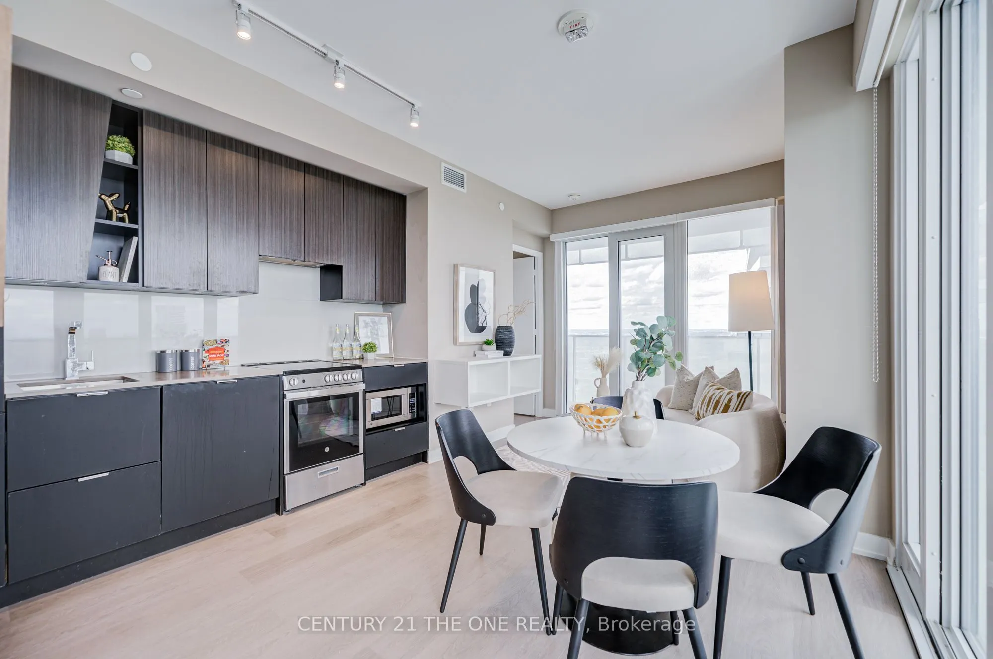 3883 Quartz Road, #4803