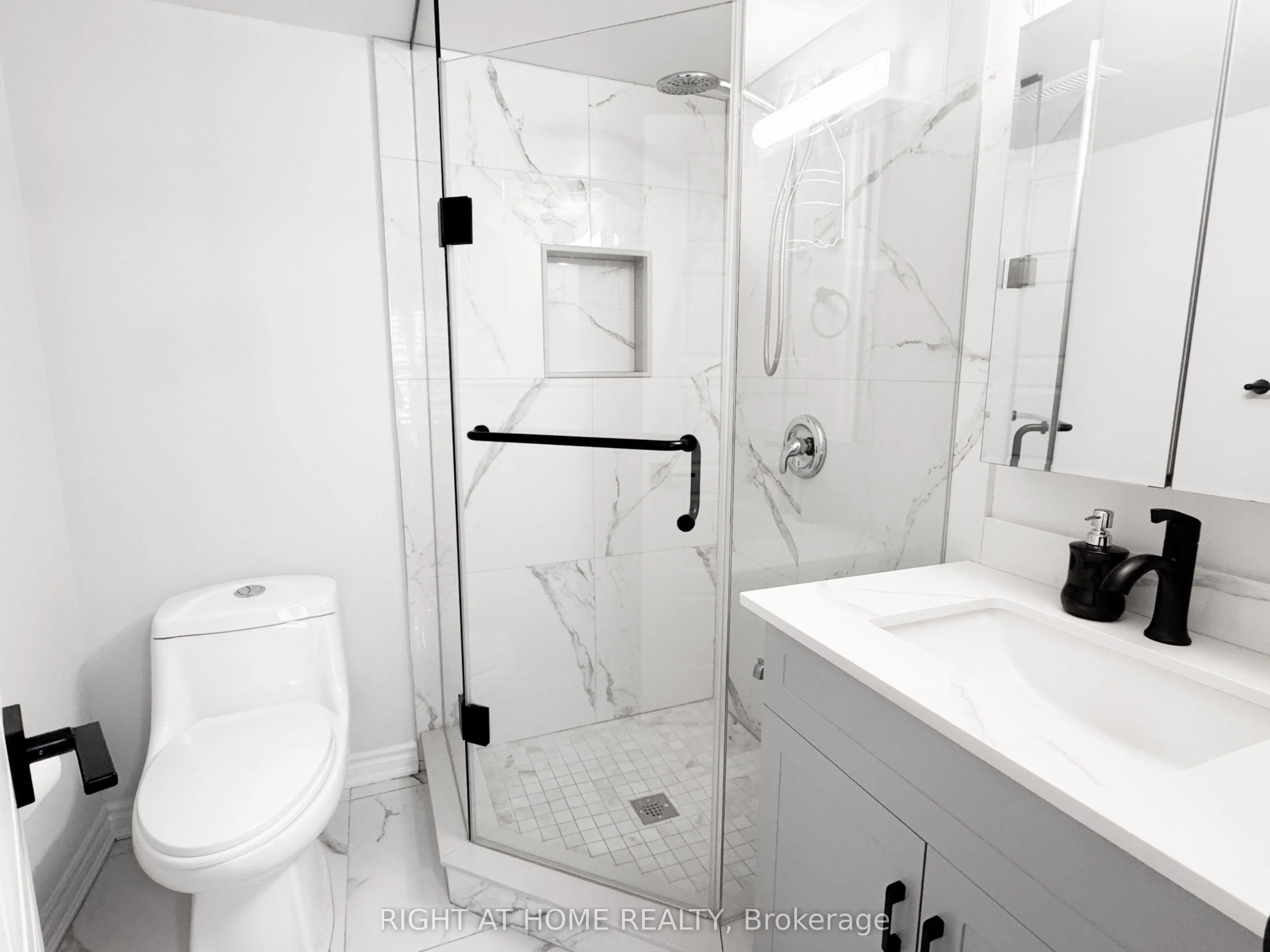 1125 Leger Way, #6