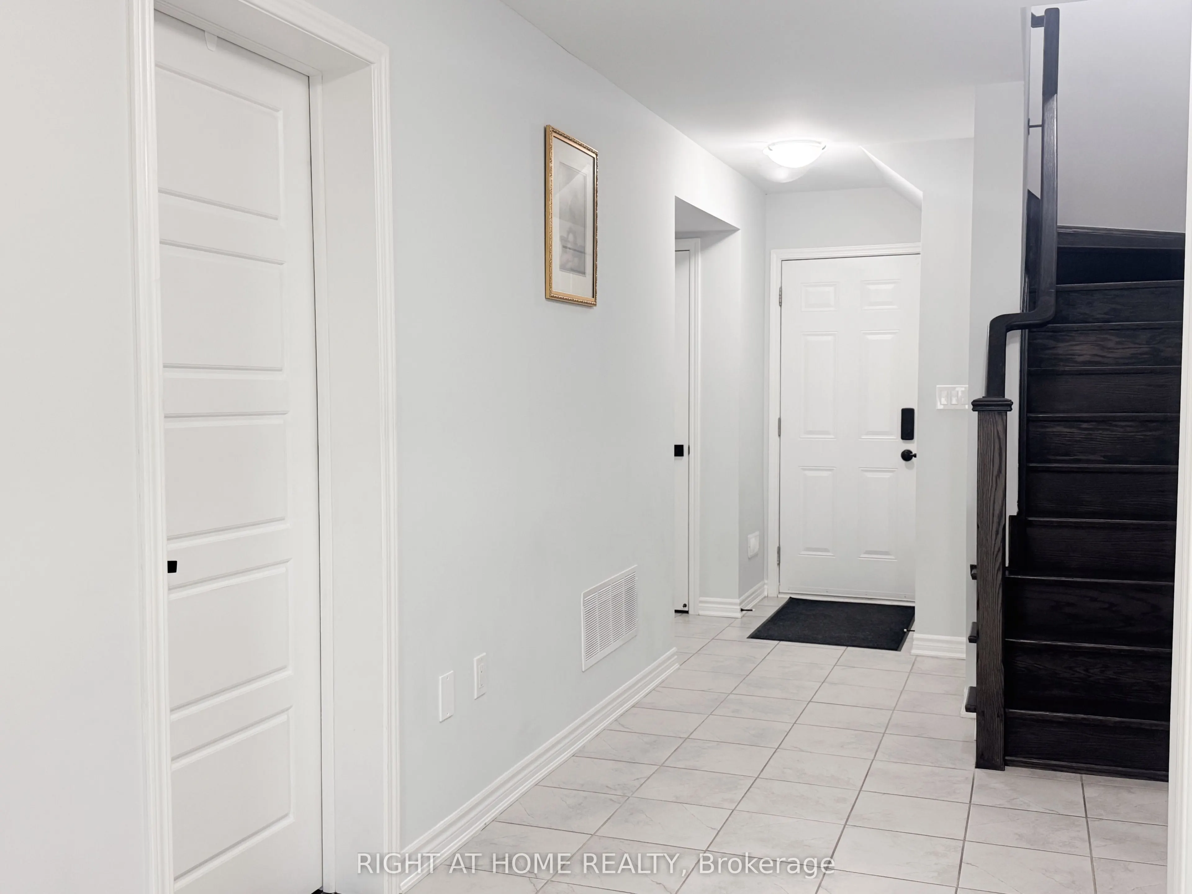 1125 Leger Way, #6