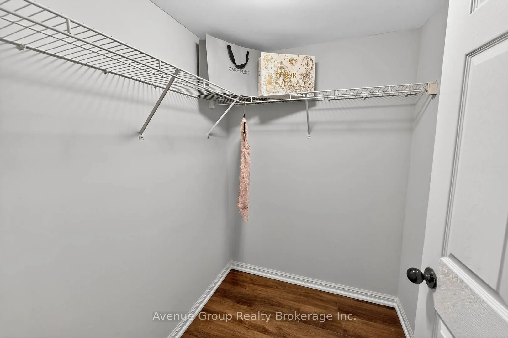 50 Eglinton Avenue W, #1807