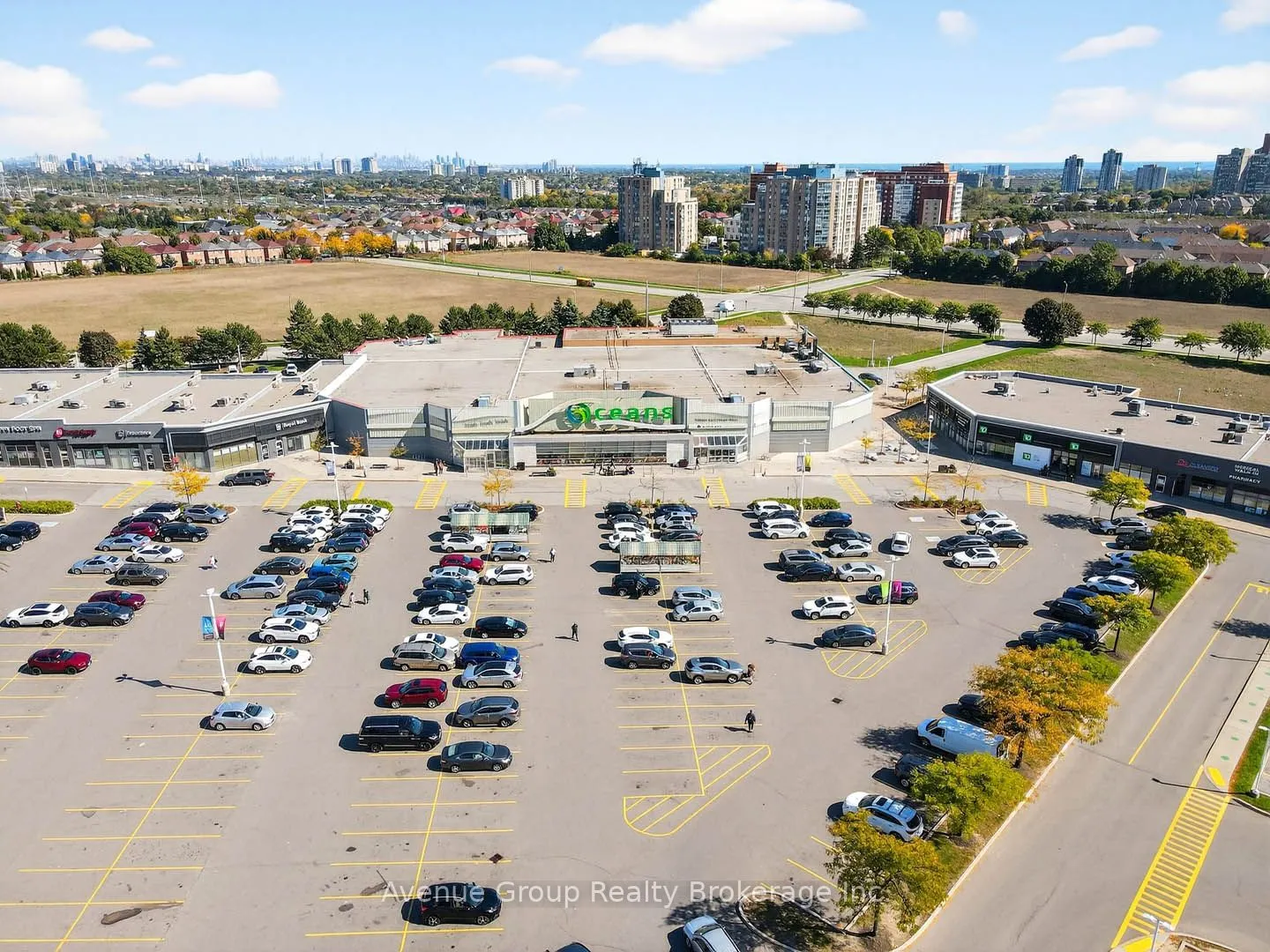 50 Eglinton Avenue W, #1807