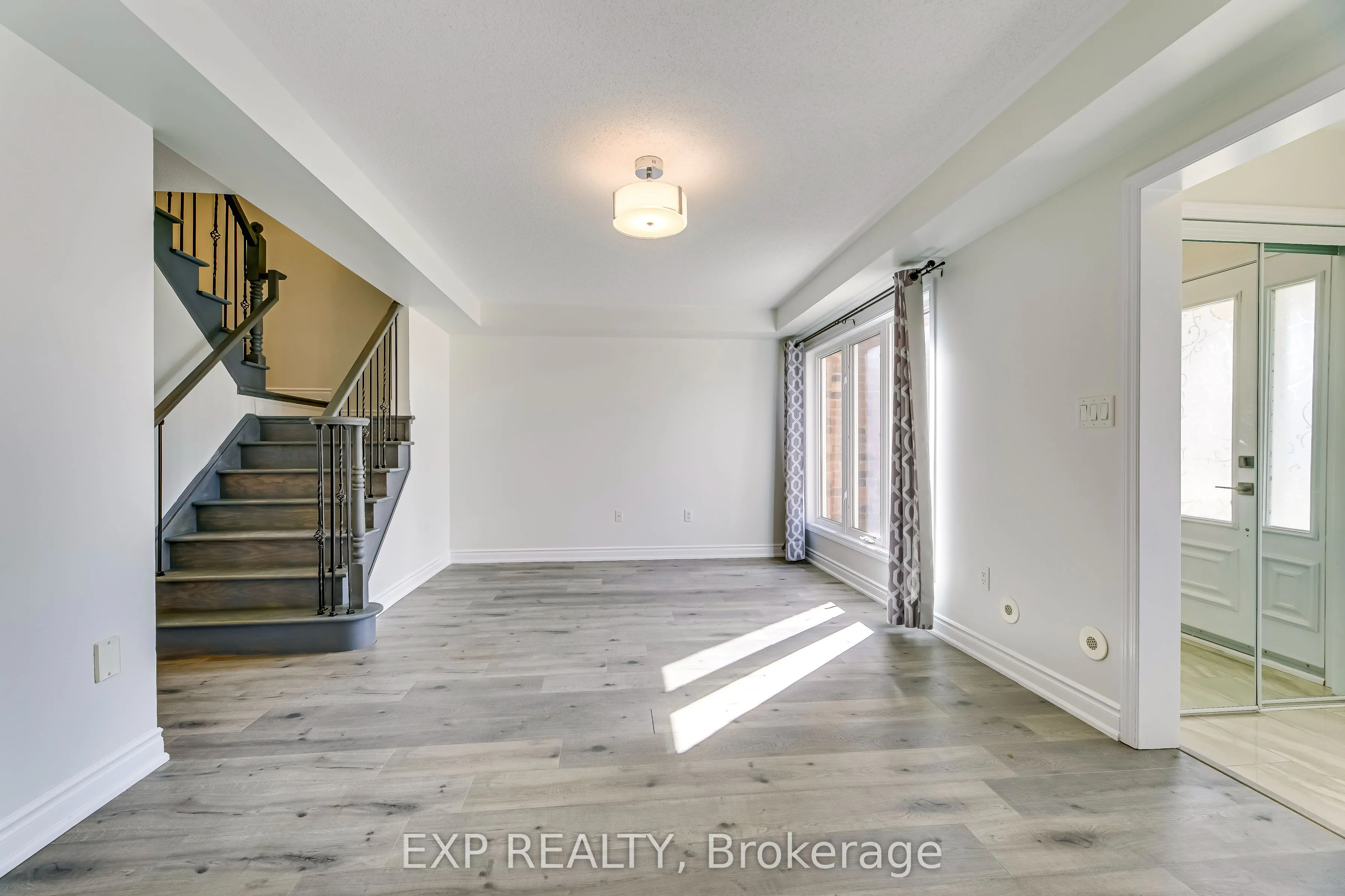 611 Scott Boulevard