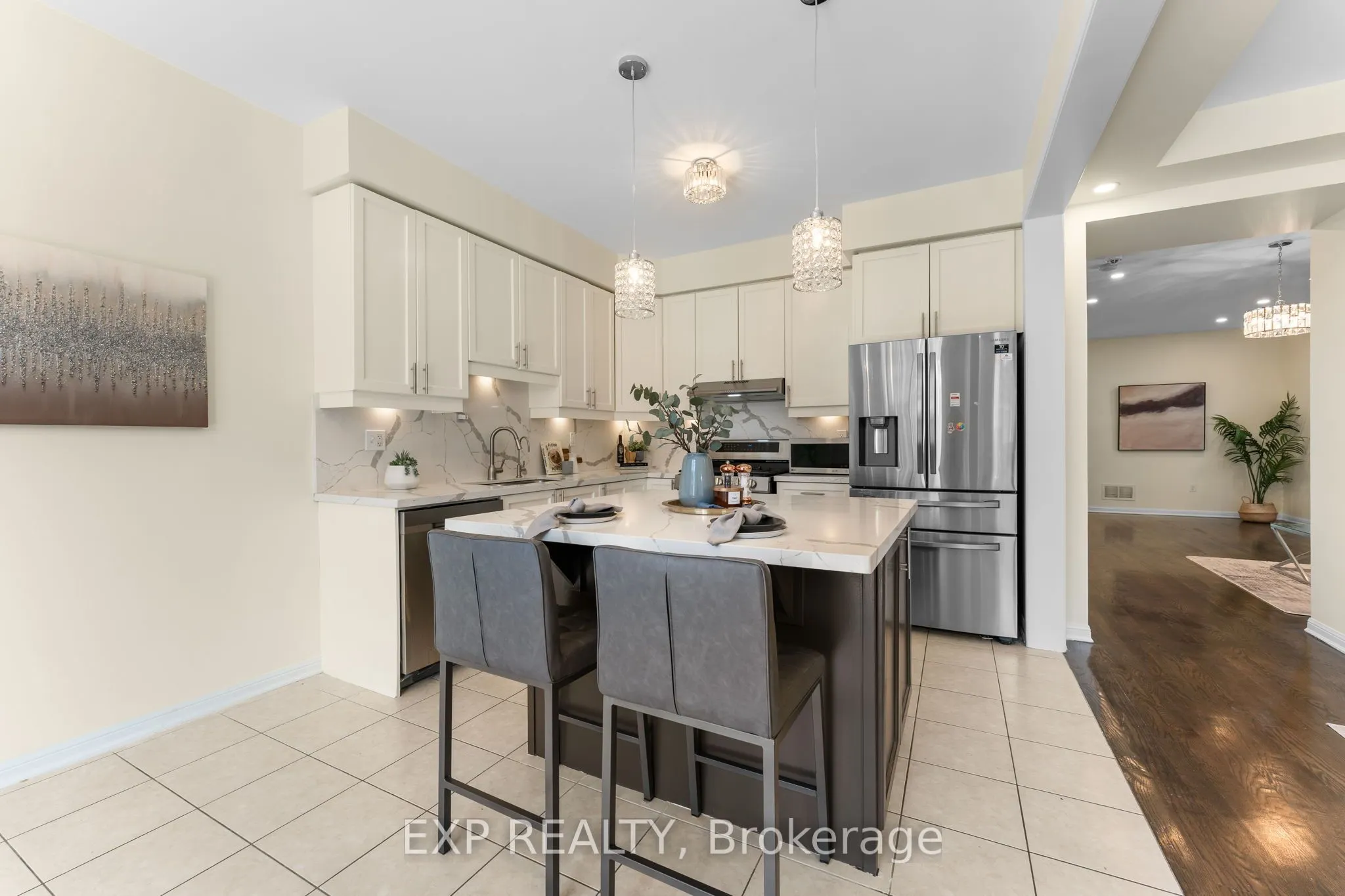 986 Farmstead Drive