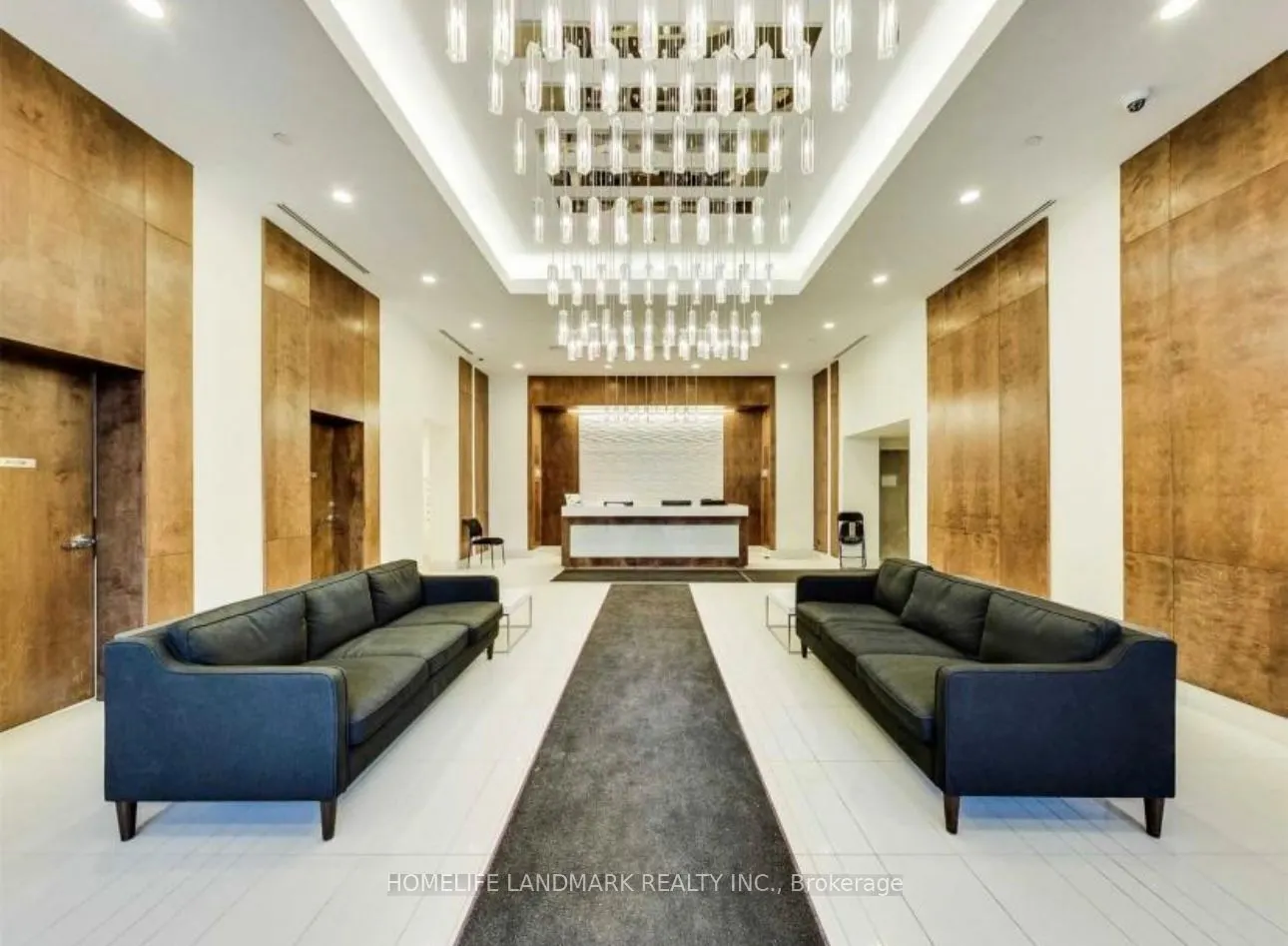 2220 Lake Shore Boulevard W, #907